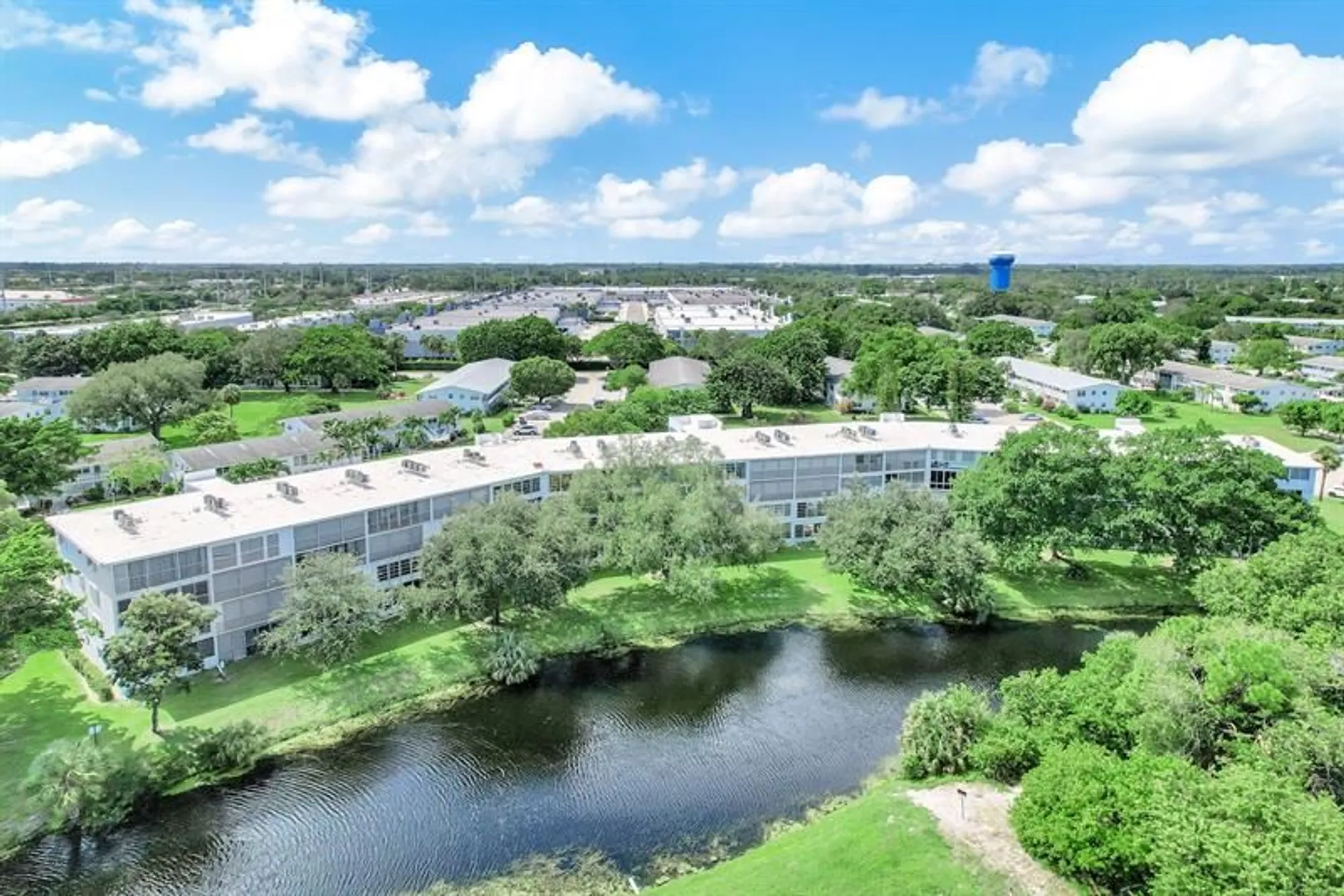 Property Slideshow image 42 of 47 | 2038 newport h # 2038, Deerfield Beach, FL, 33442