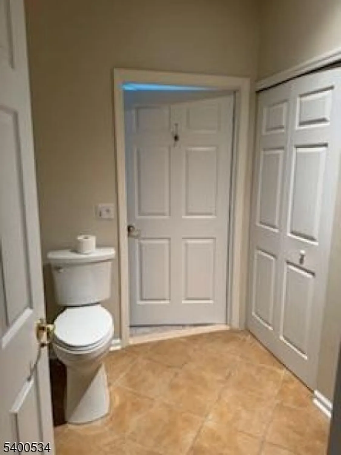 Property Slideshow image 2 of 9 | 4300 cleveland ln, Rockaway Boro, NJ, 07866