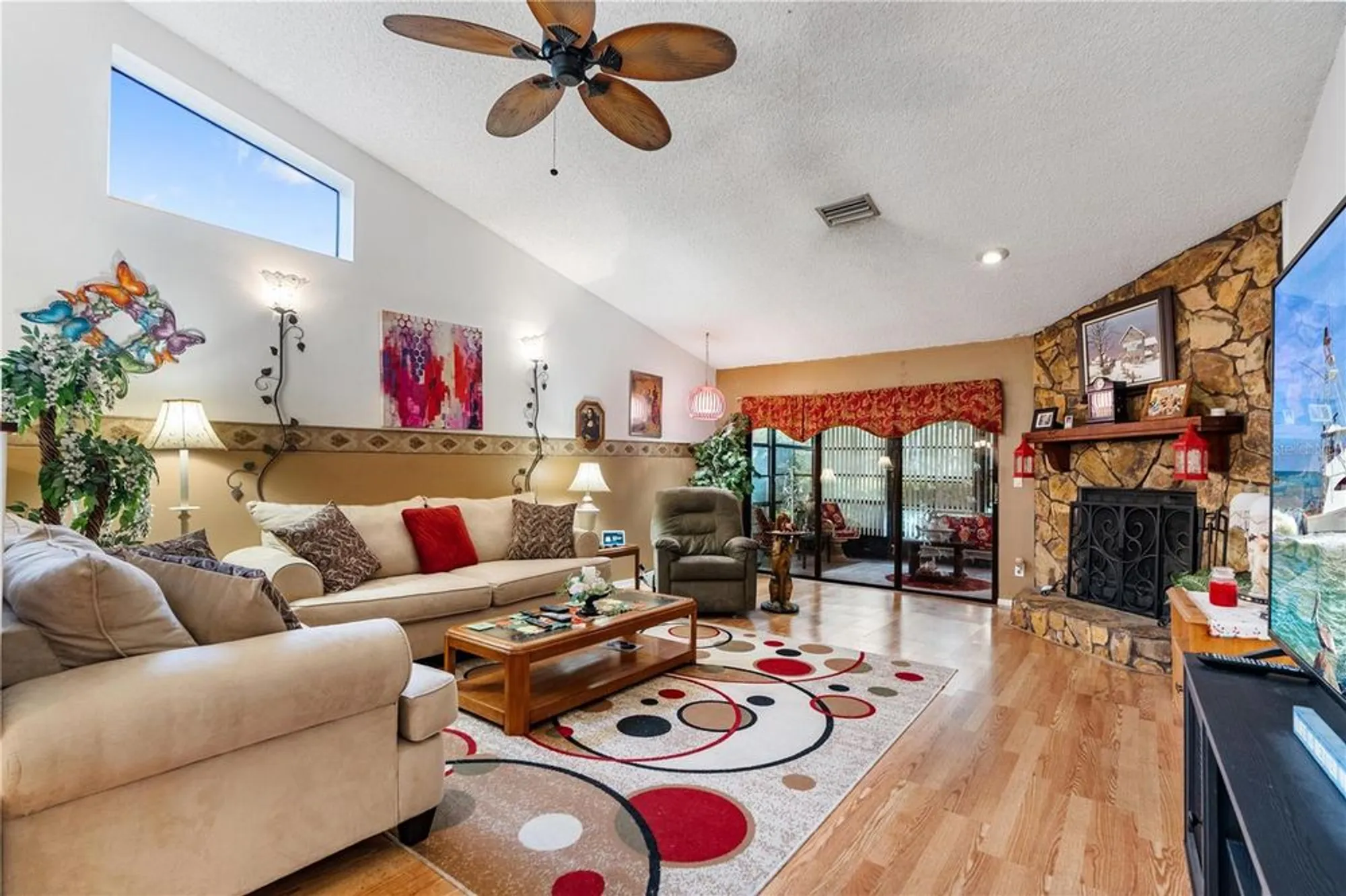 Property Slideshow image 4 of 51 | 11719 rose tree dr, New Port Richey, FL, 34654