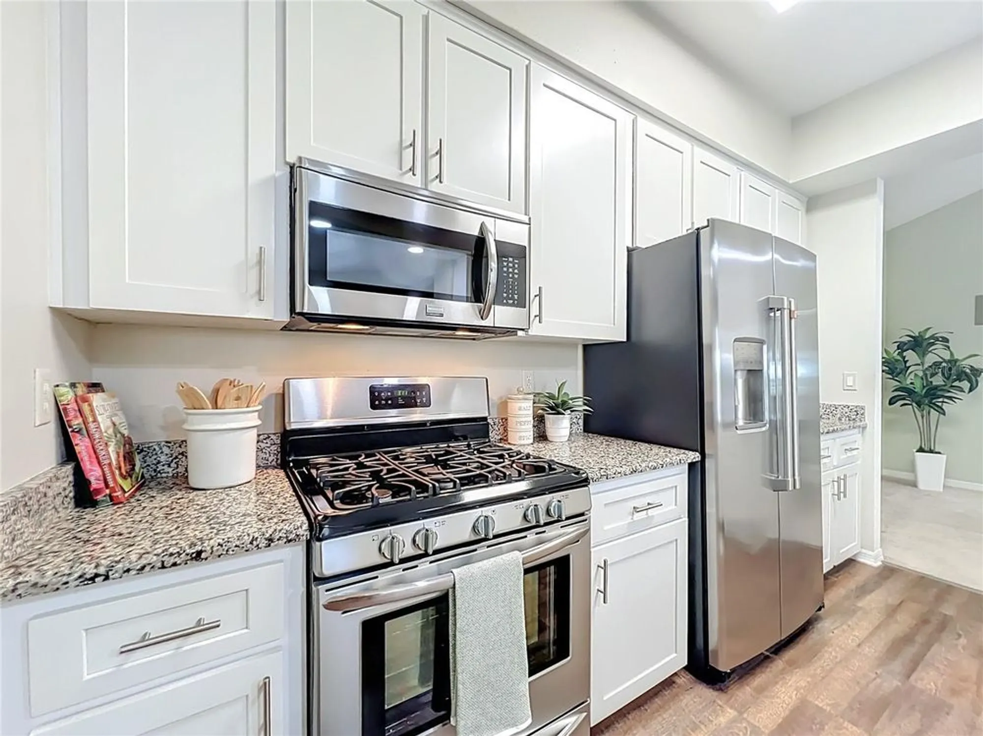 Property Slideshow image 21 of 73 | 5902 princess diana ct, Leesburg, FL, 34748