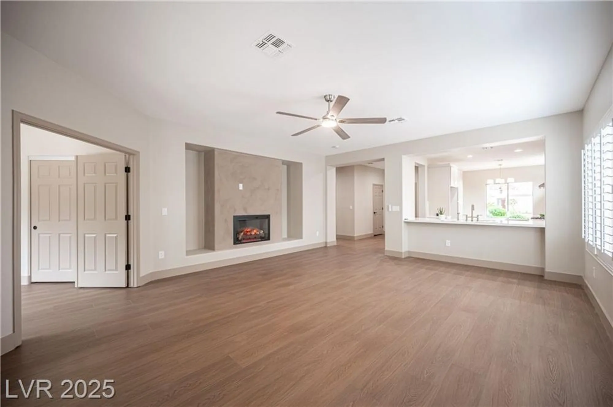 Property Slideshow image 10 of 27 | 1977 high mesa dr, Henderson, NV, 89012