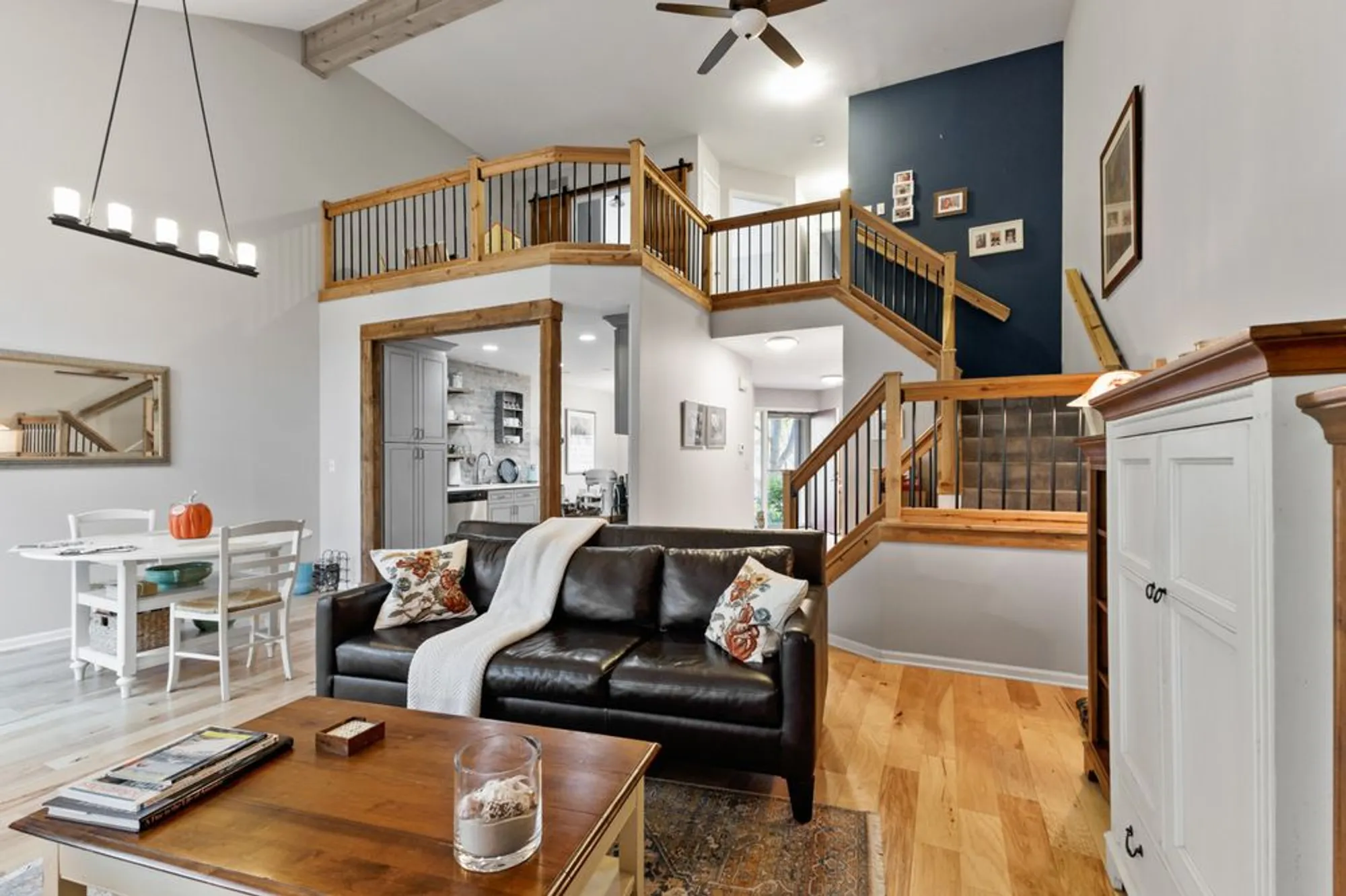 Property Slideshow image 5 of 26 | 748 shoreline rd, Lake Barrington, IL, 60010