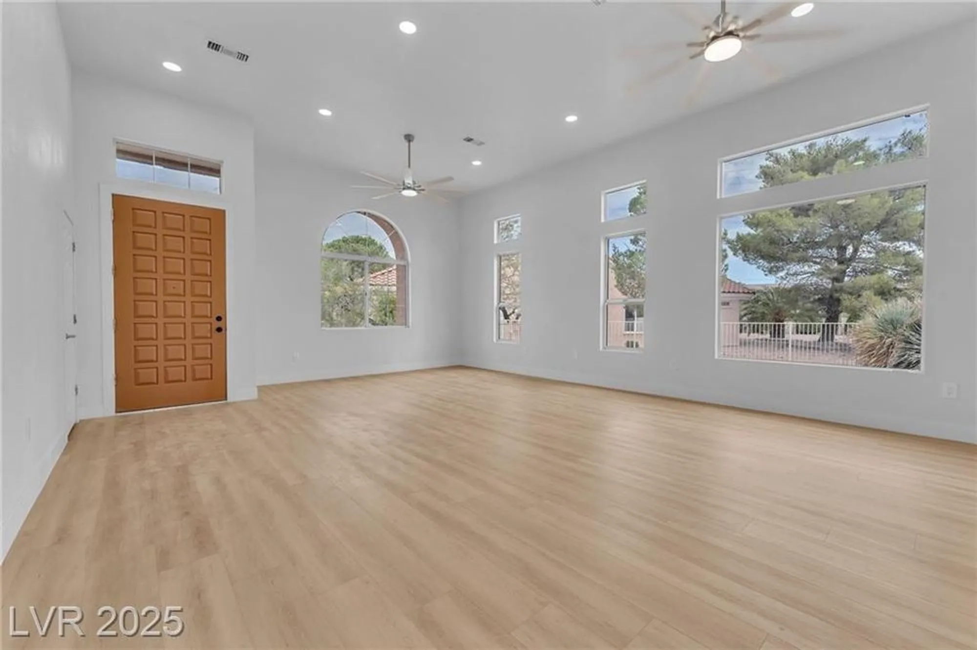 Property Slideshow image 8 of 47 | 3108 endeavor ct, Las Vegas, NV, 89134