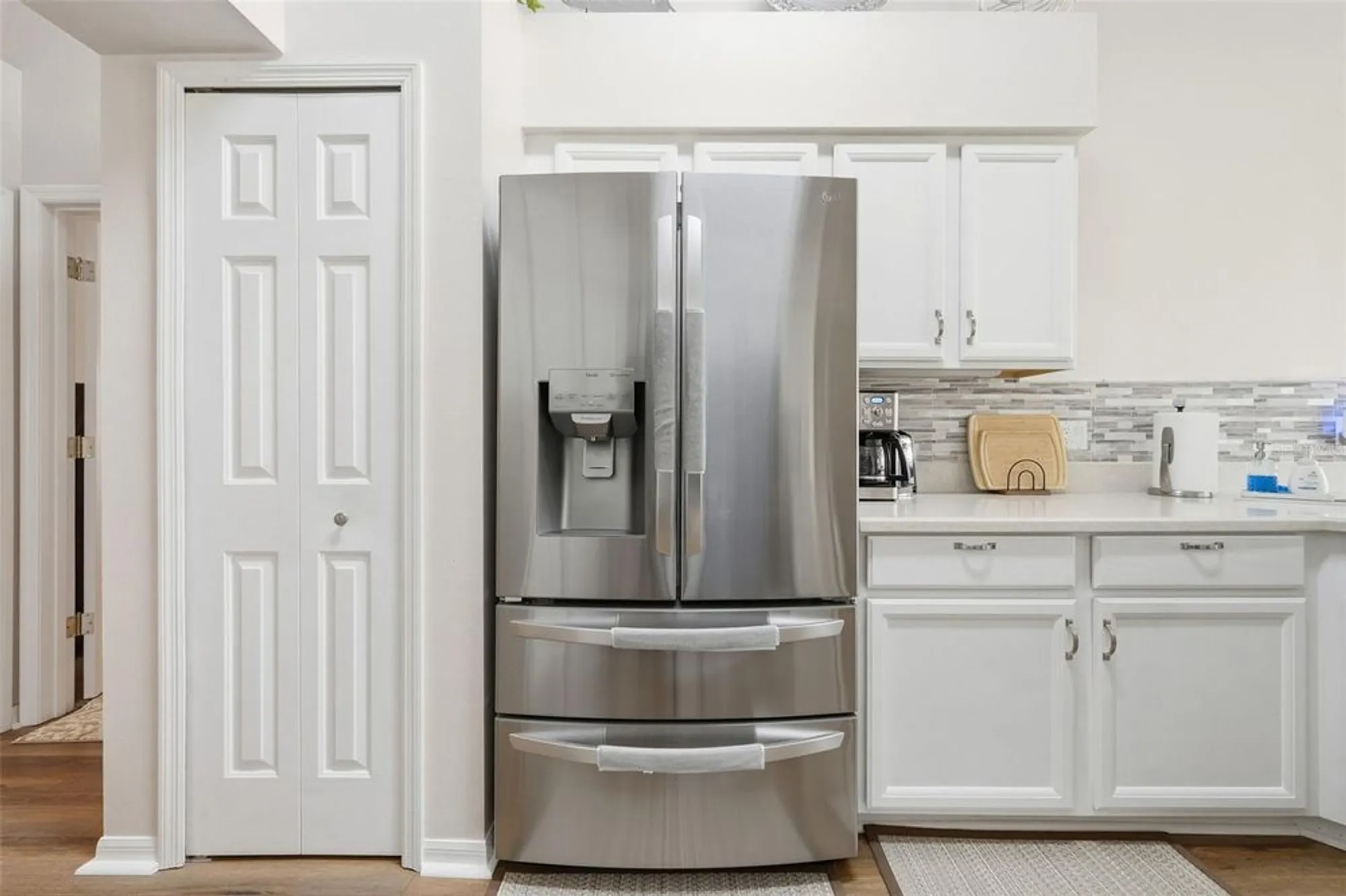 Property Slideshow image 23 of 65 | 25233 lost oak cir, Leesburg, FL, 34748