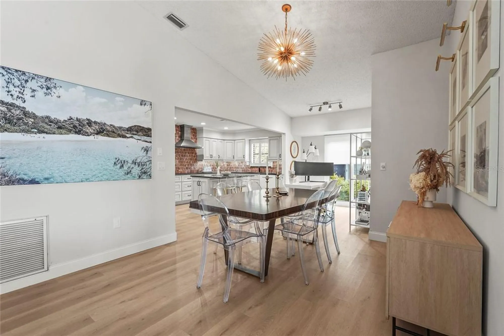 Property Slideshow image 18 of 51 | 7845 pine trace dr, Sarasota, FL, 34243