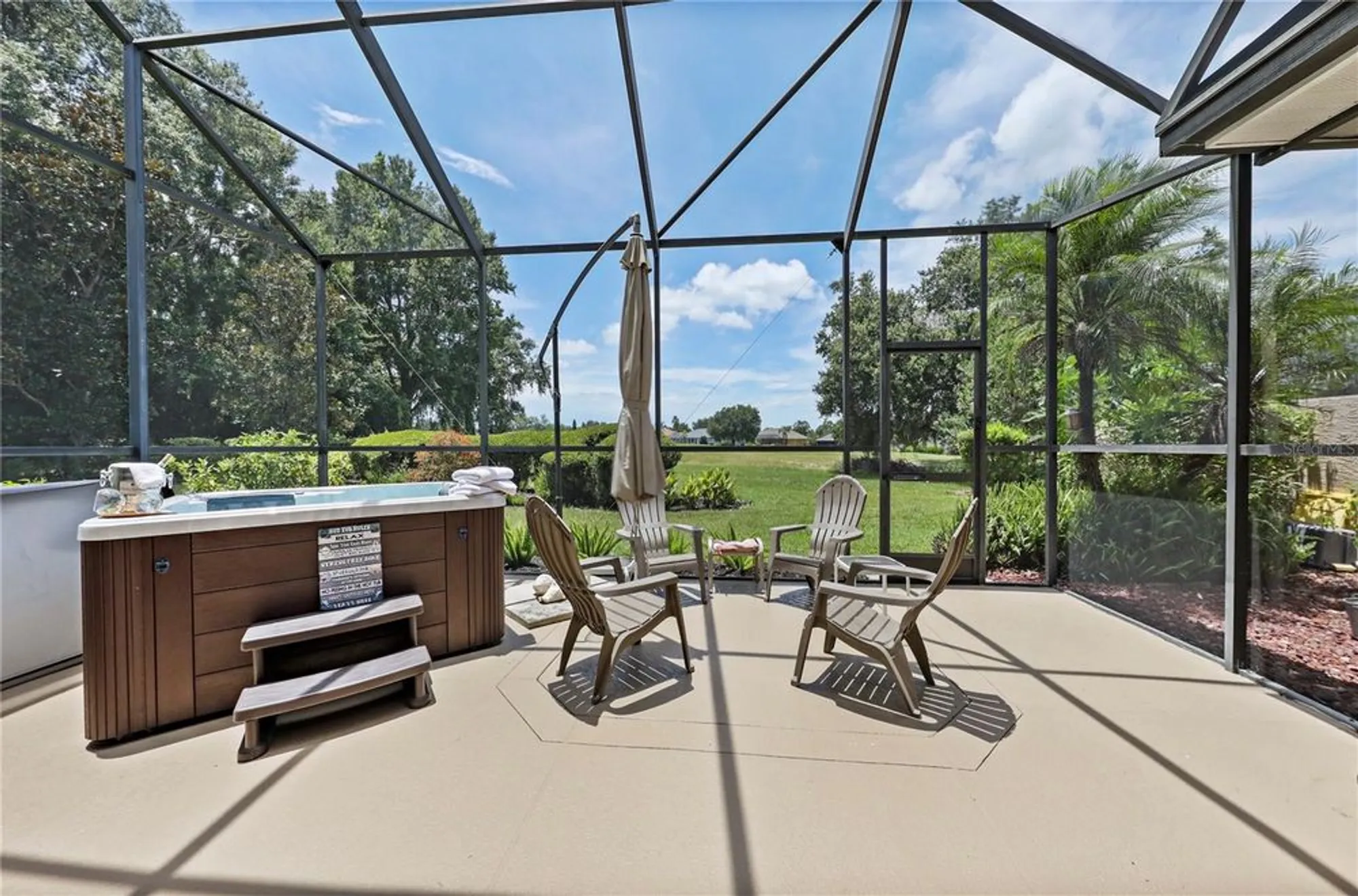 Property Slideshow image 11 of 61 | 13213 palmilla cir, Dade City, FL, 33525