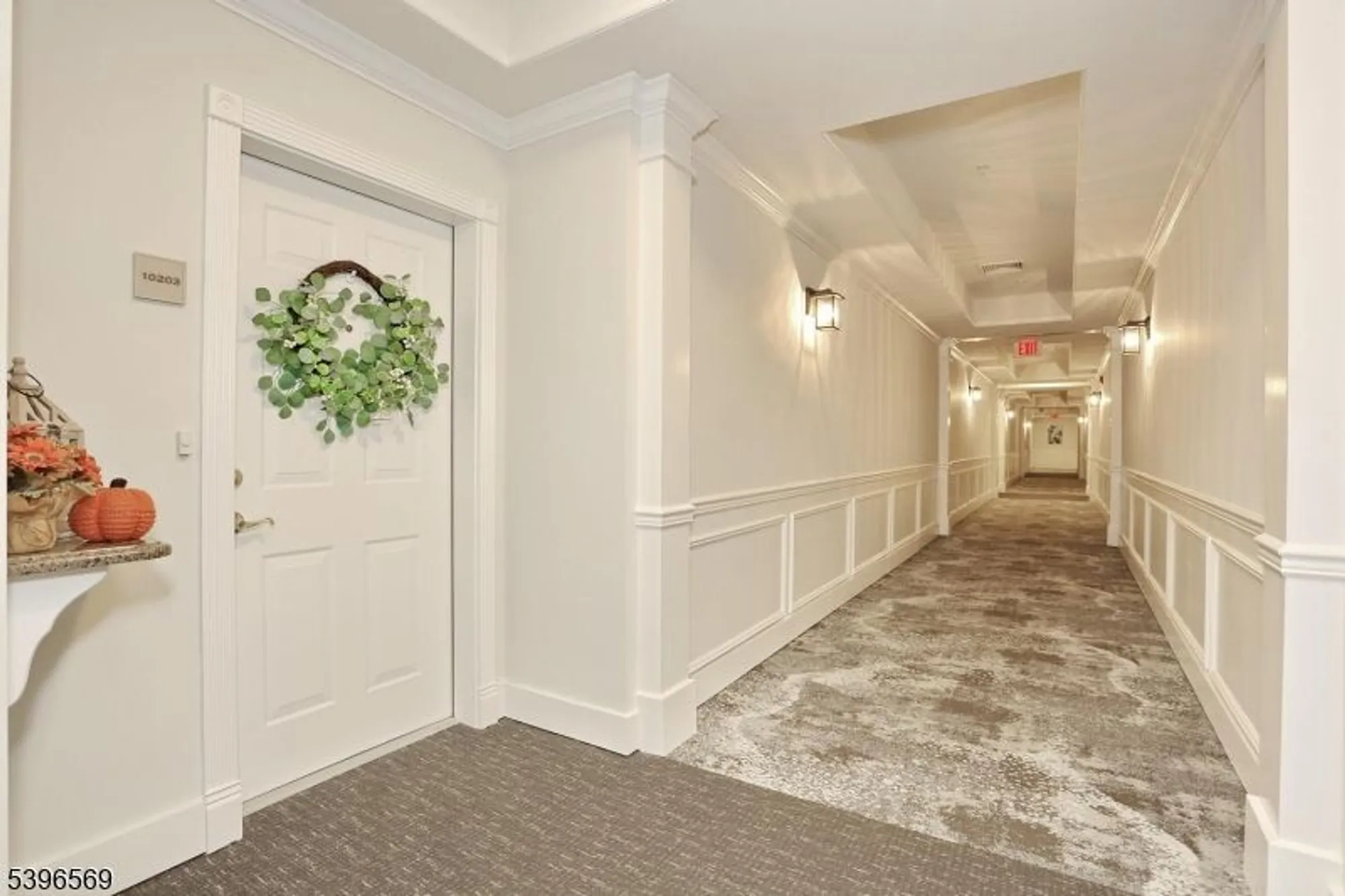 Property Slideshow image 6 of 45 | 10203 warrens way # 203, Wanaque, NJ, 07465