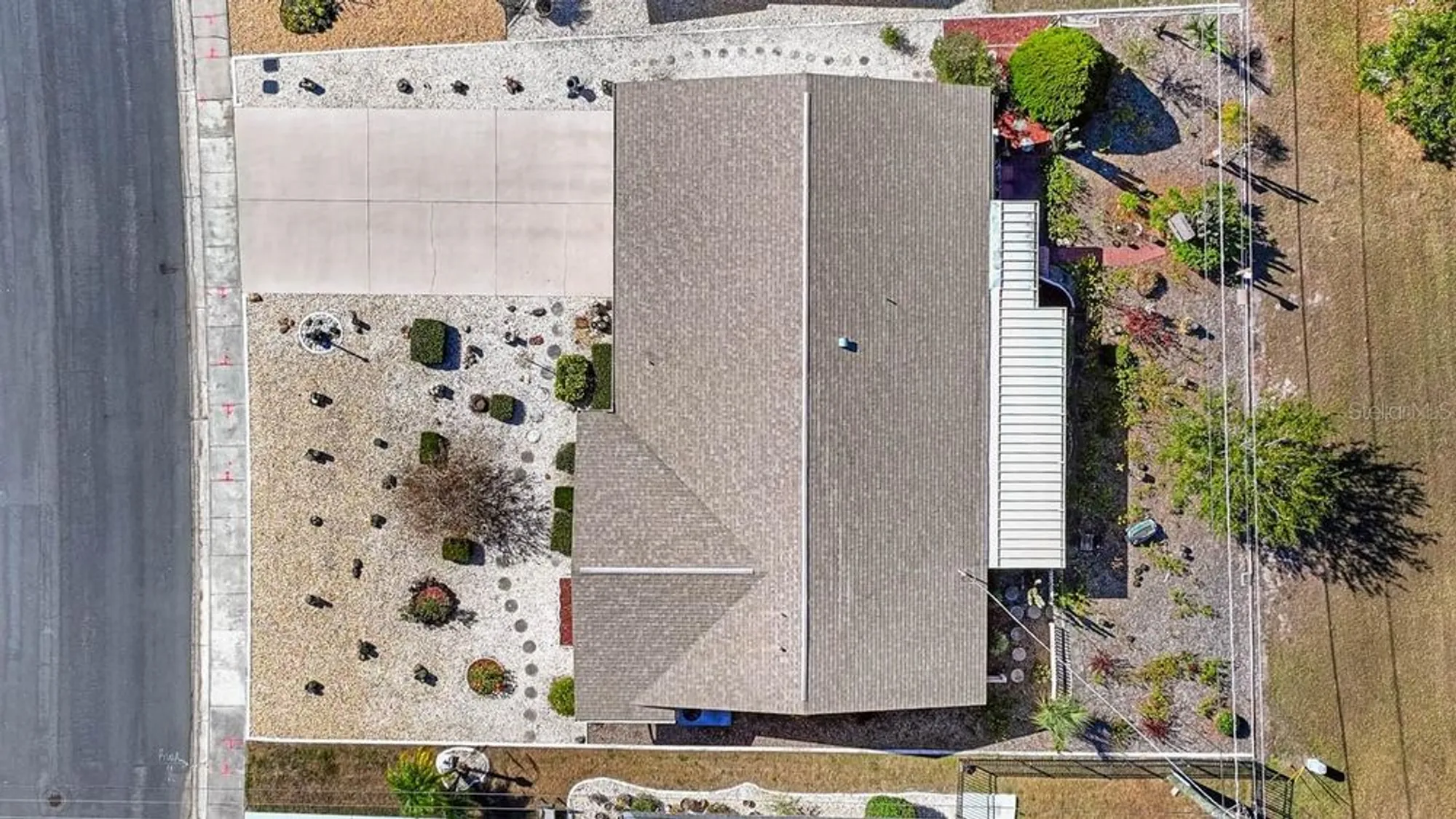 Property Slideshow image 57 of 80 | 829 fox hills dr, Sun City Center, FL, 33573