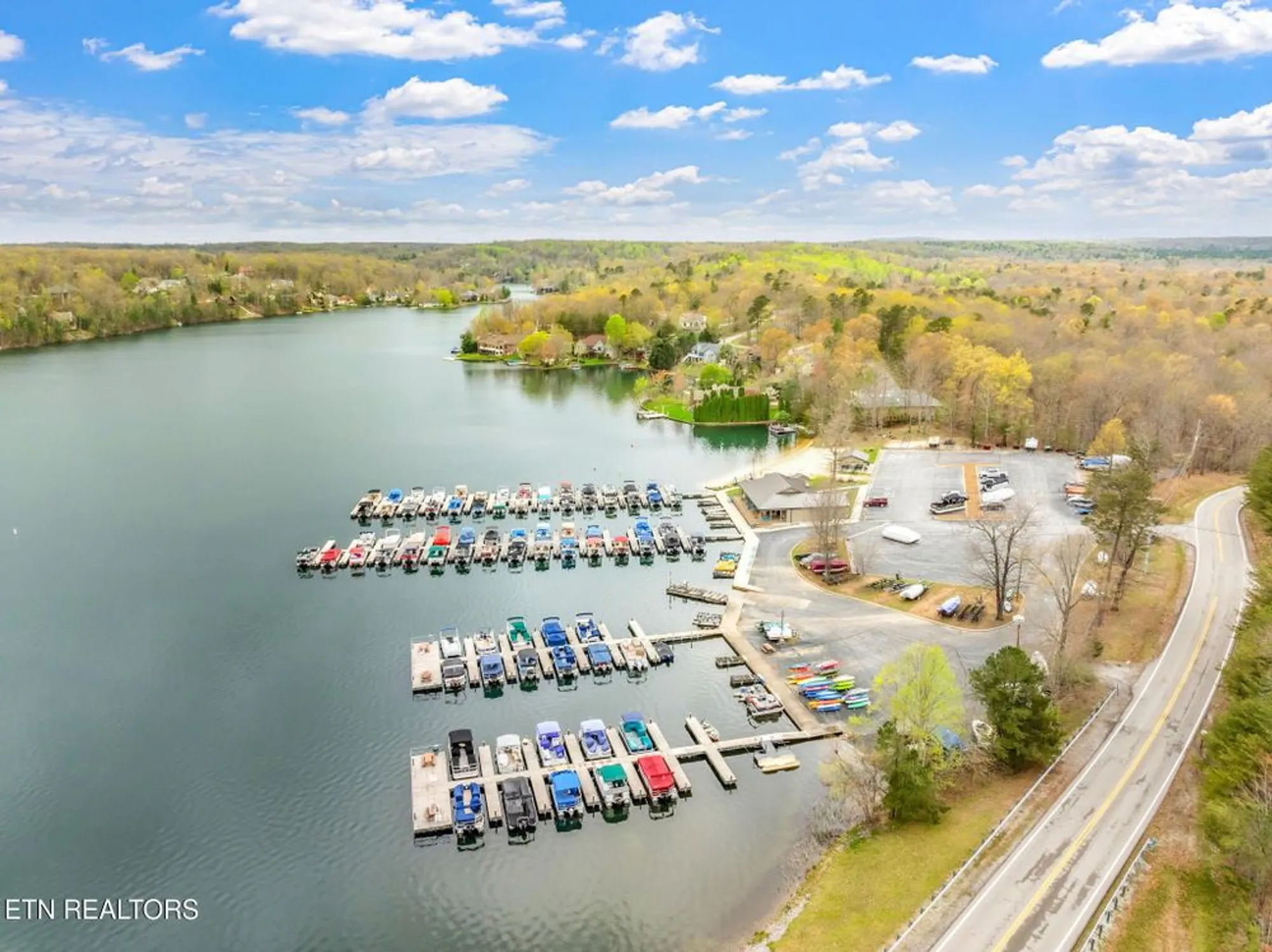 Property Slideshow image 7 of 45 | 12 dewsbury ter, Crossville, TN, 38558
