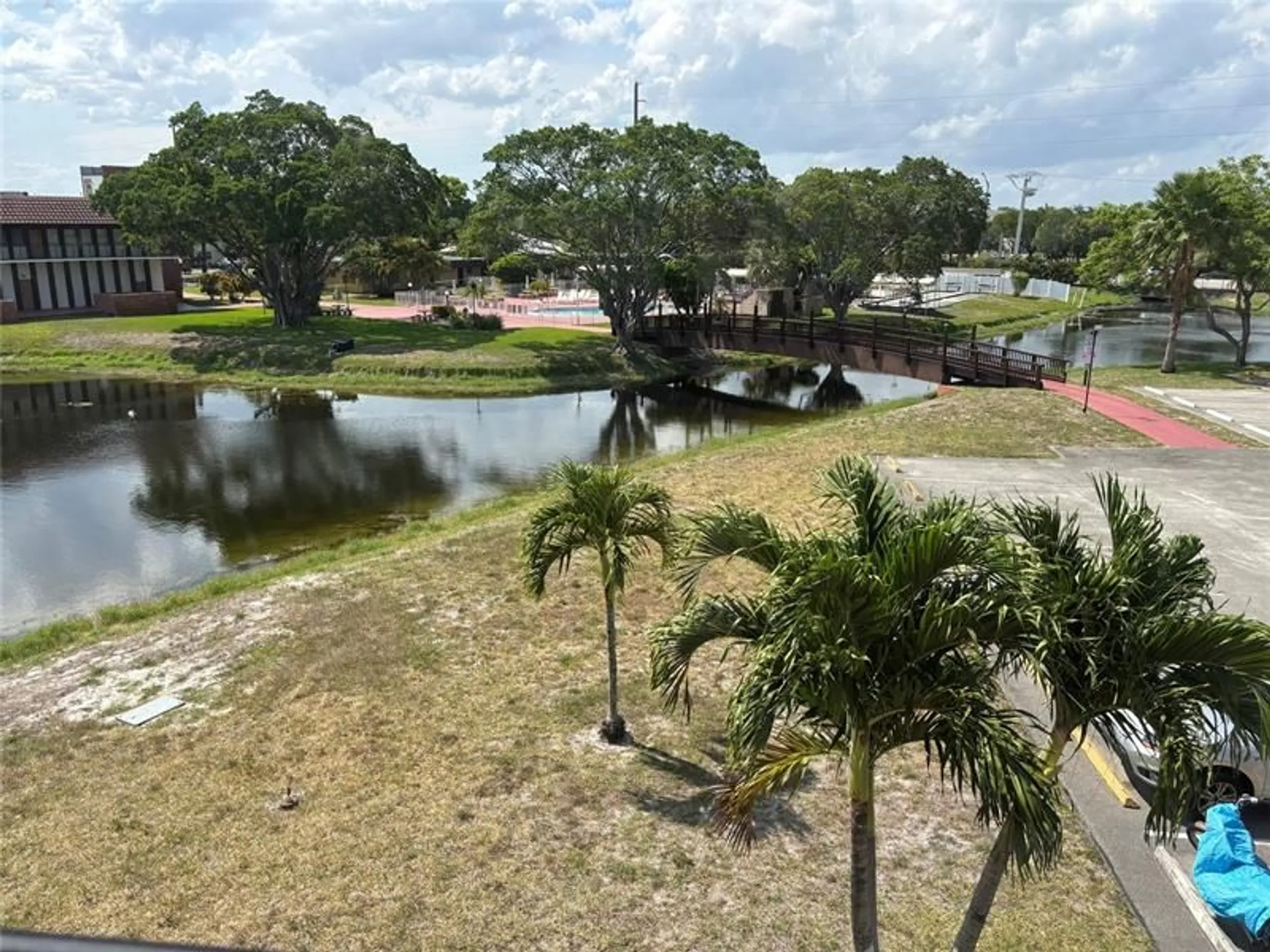 Property Slideshow image 17 of 18 | 3001 nw 46th ave 310, Lauderdale Lakes, FL, 33313