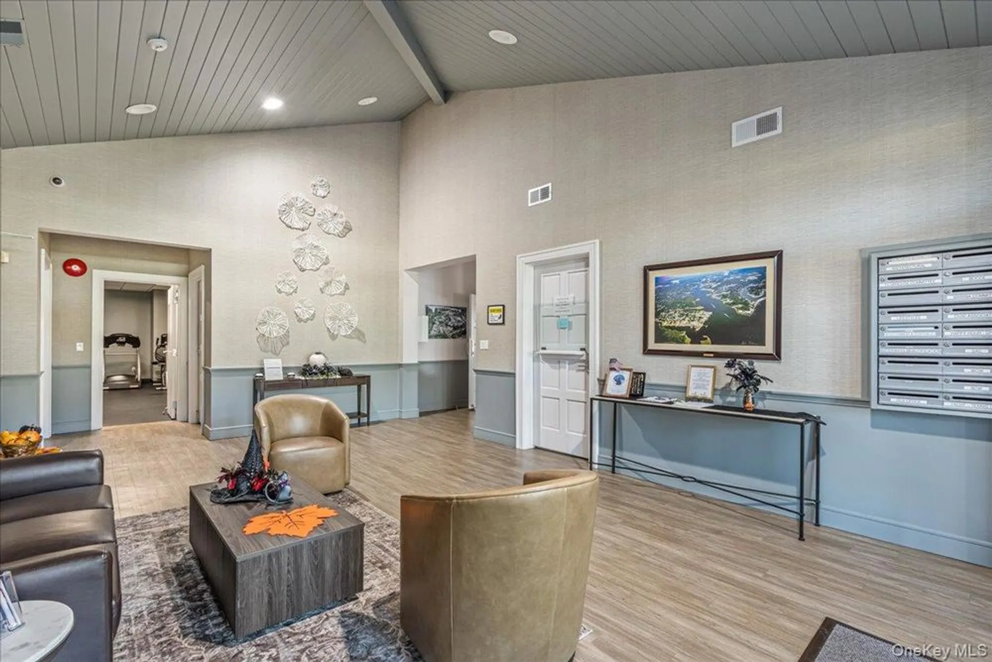 Property Slideshow image 22 of 29 | 414 lindsay ln, Moriches, NY, 11955