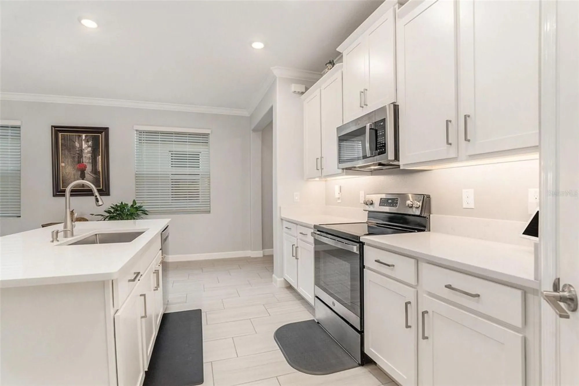 Property Slideshow image 12 of 39 | 16816 shell bay dr, Land O Lakes, FL, 34638