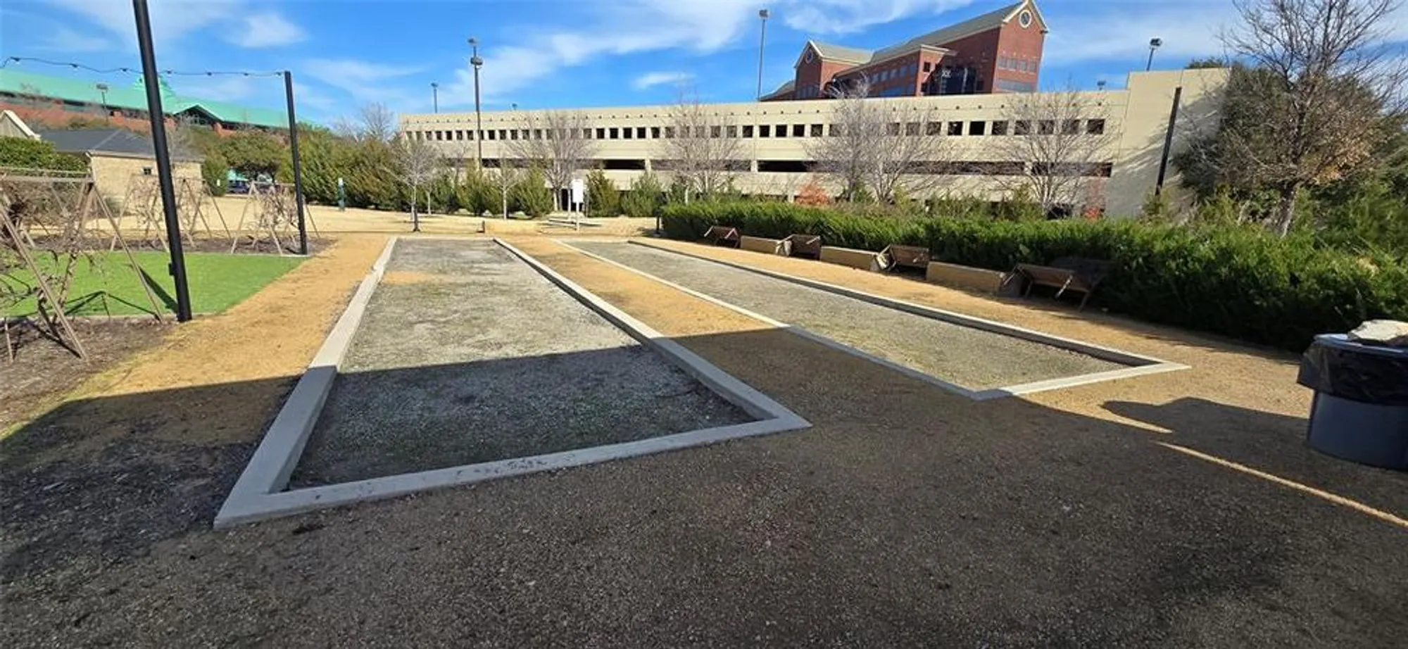 Property Slideshow image 31 of 39 | 1735 wittington pl apt 2305, Dallas, TX, 75234
