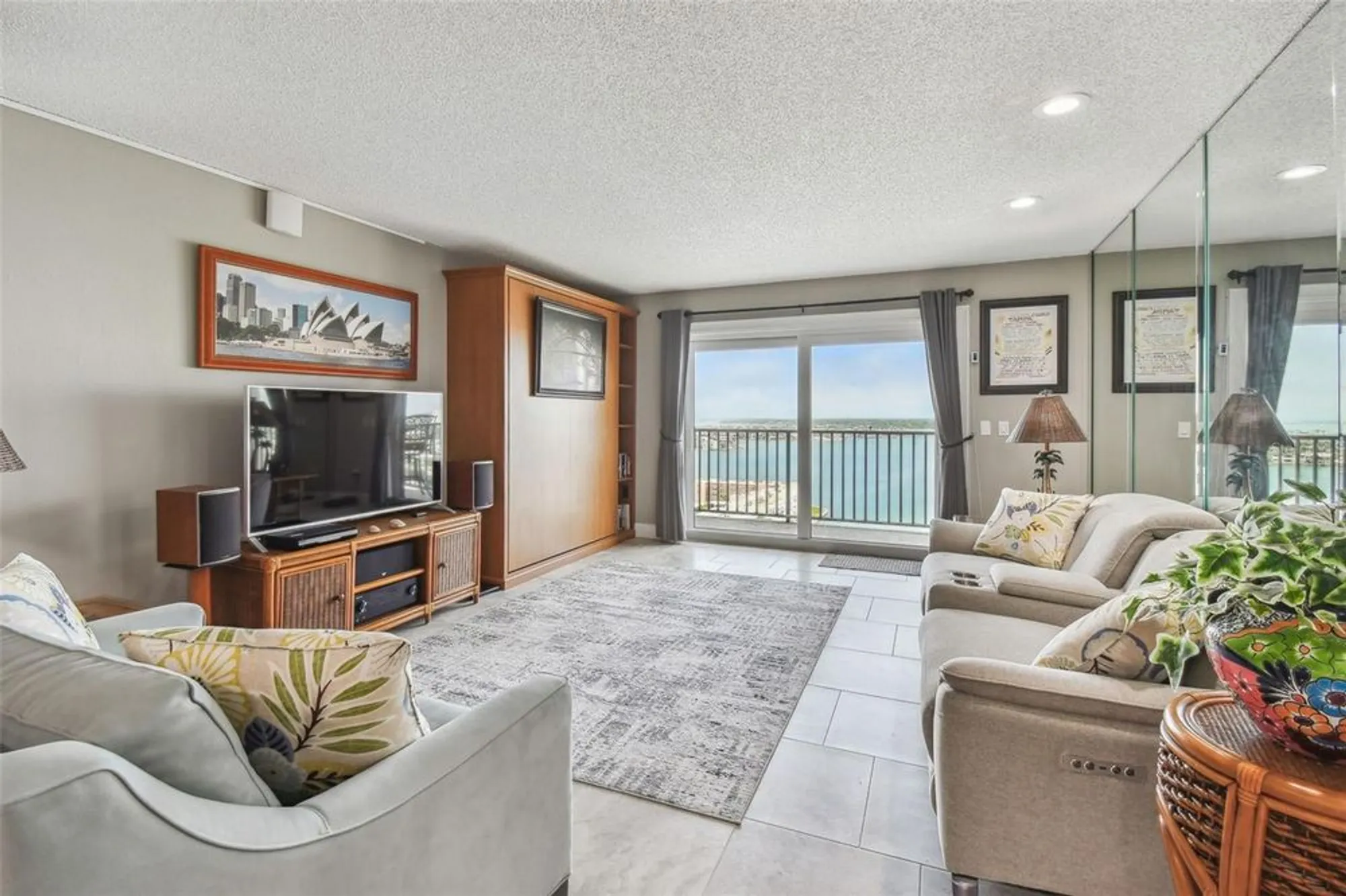 Property Slideshow image 27 of 73 | 7300 sun island dr 1705, South Pasadena, FL, 33707