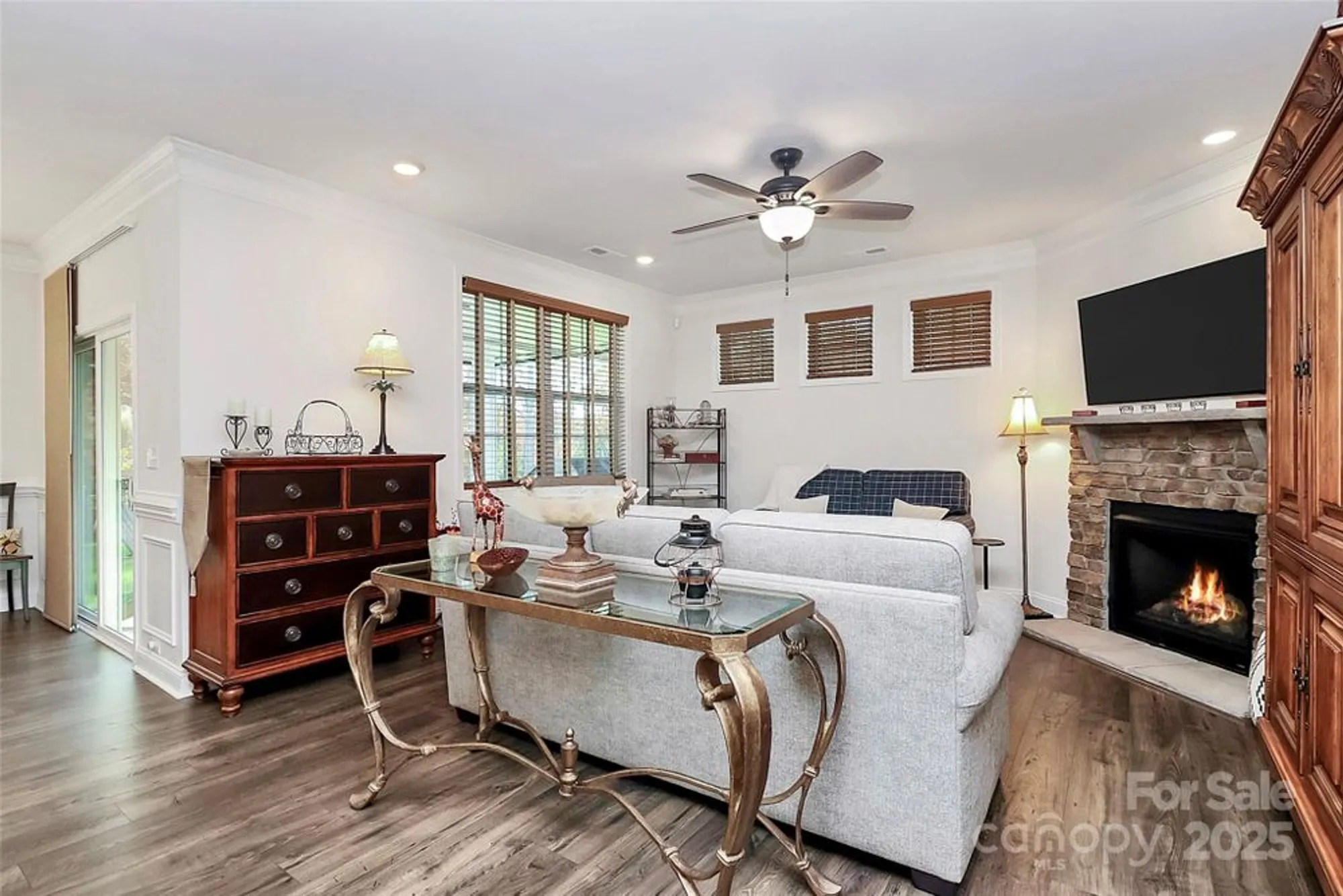 Property Slideshow image 17 of 40 | 163 hanks bluff dr, Mooresville, NC, 28117