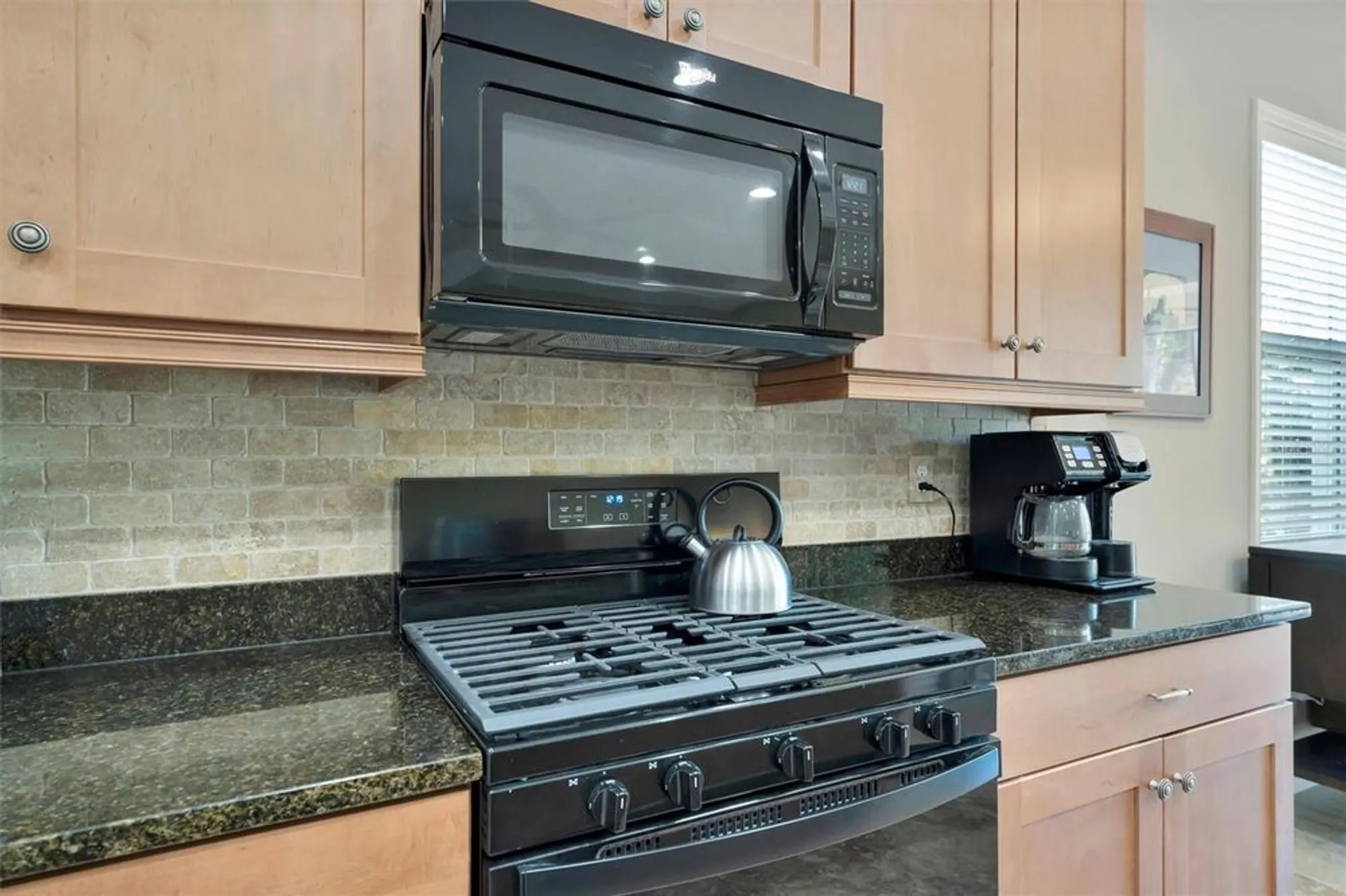 Property Slideshow image 18 of 78 | 5009 lake overlook ave, Bradenton, FL, 34208