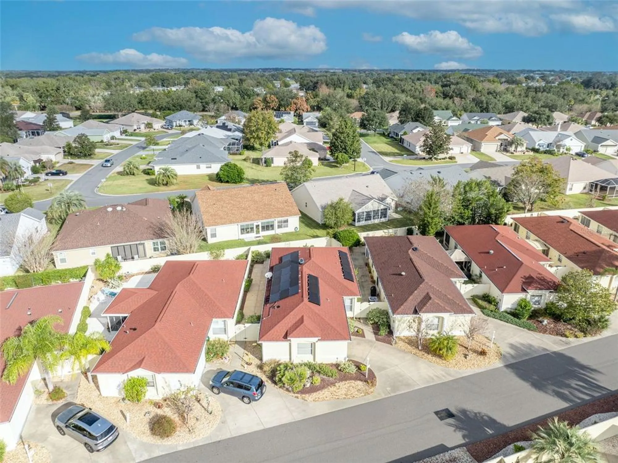 Property Slideshow image 46 of 54 | 1428 almanza dr, Lady Lake, FL, 32159