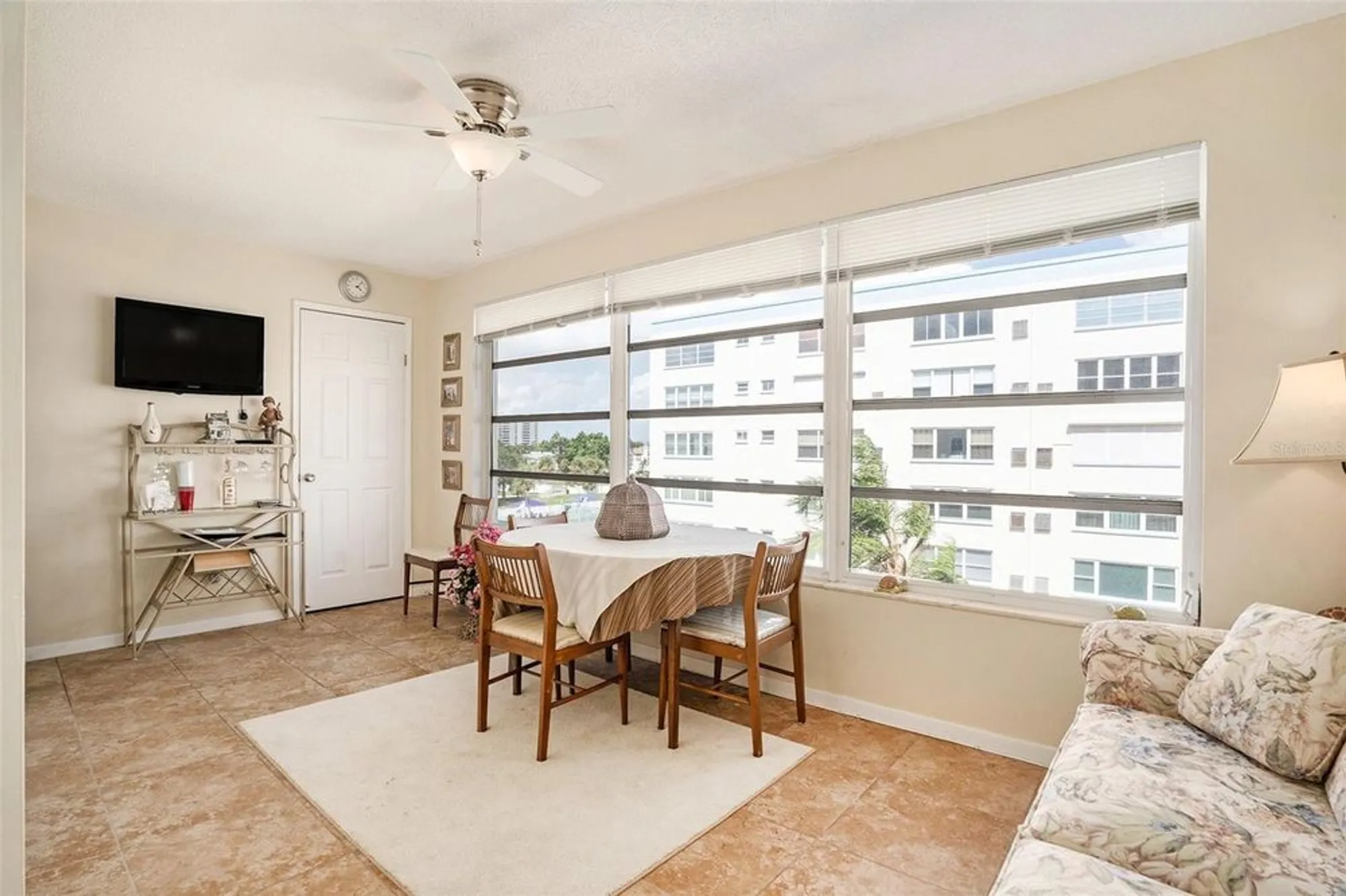 Property Slideshow image 13 of 41 | 2960 59th st 411, Gulfport, FL, 33707