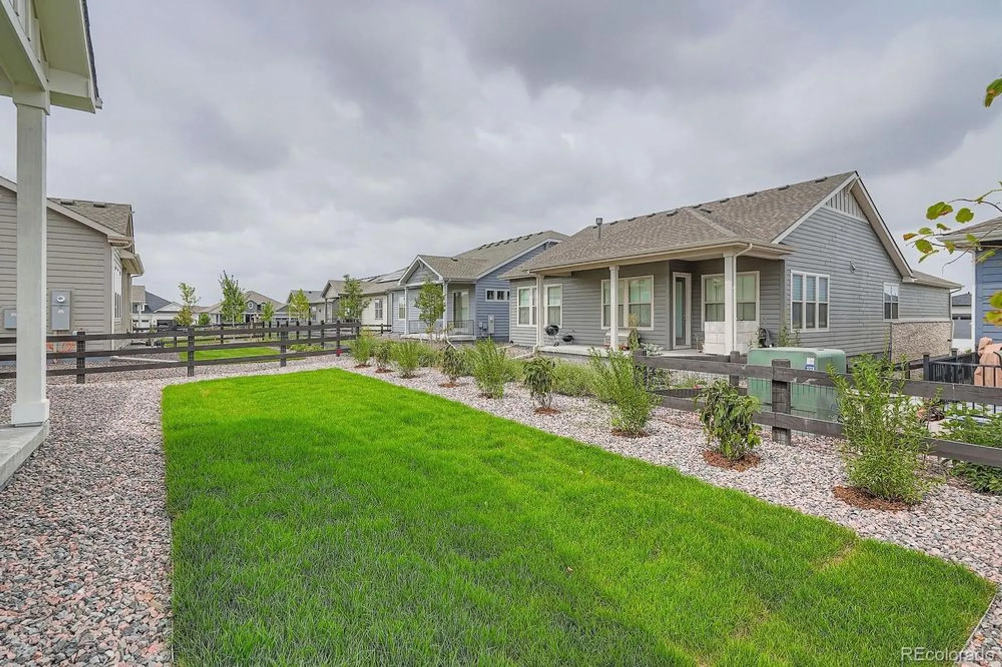 Property Slideshow image 27 of 28 | 8925 s riviera way, Aurora, CO, 80016