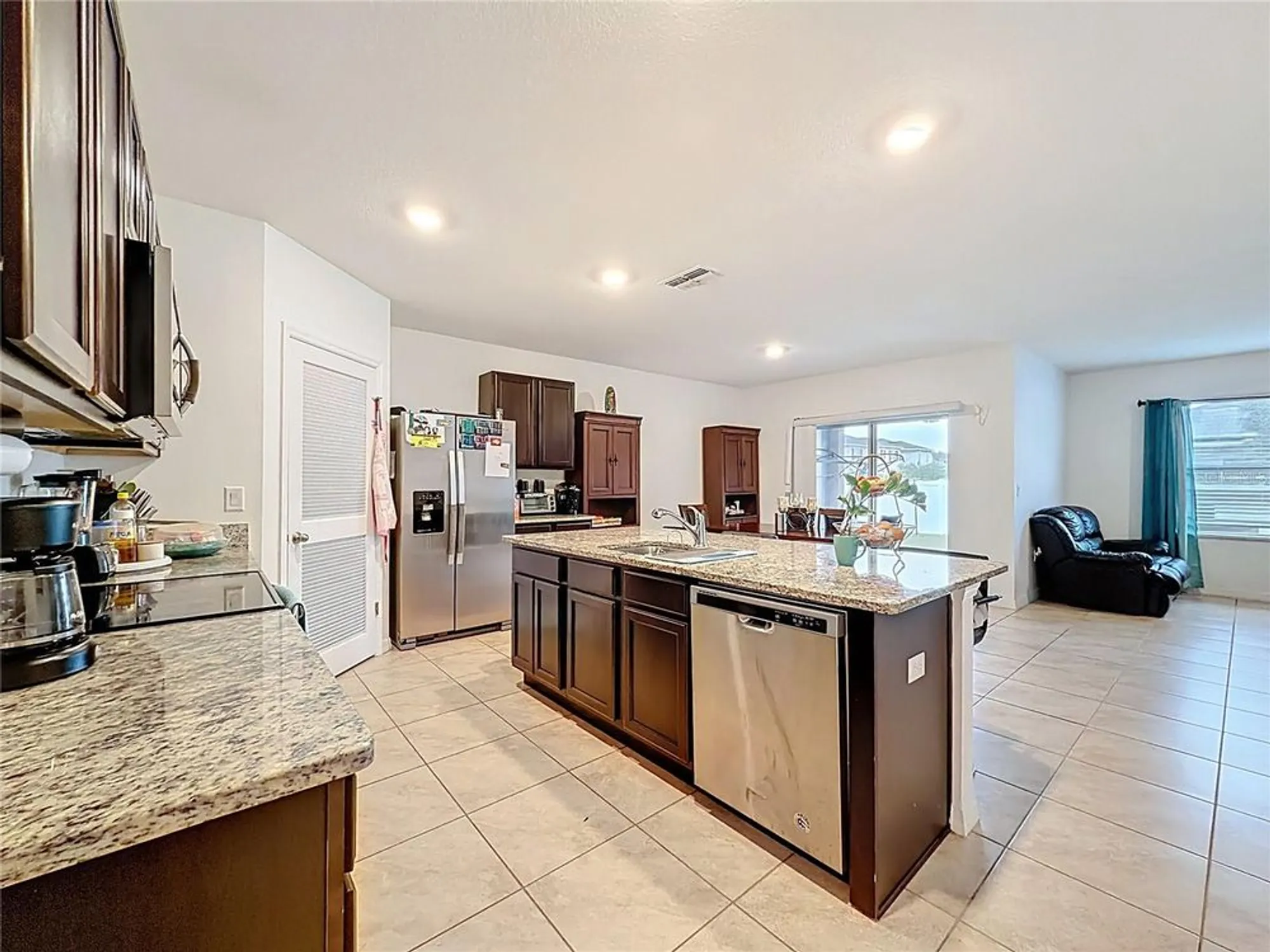 Property Slideshow image 8 of 49 | 2043 blue highlands dr, Lakeland, FL, 33811