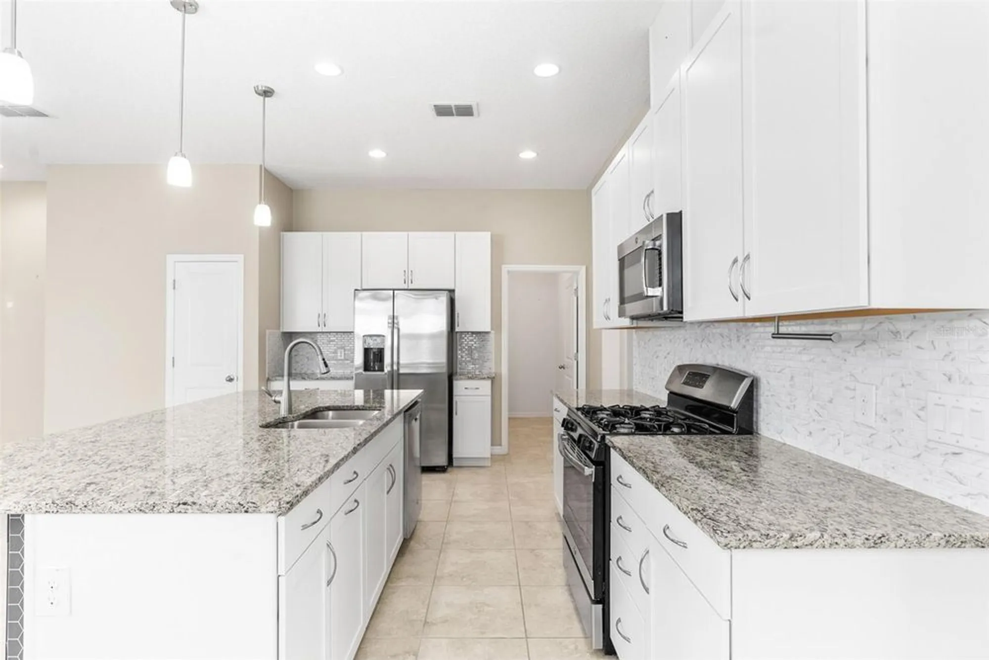 Property Slideshow image 10 of 48 | 1830 estuary ln, Kissimmee, FL, 34747