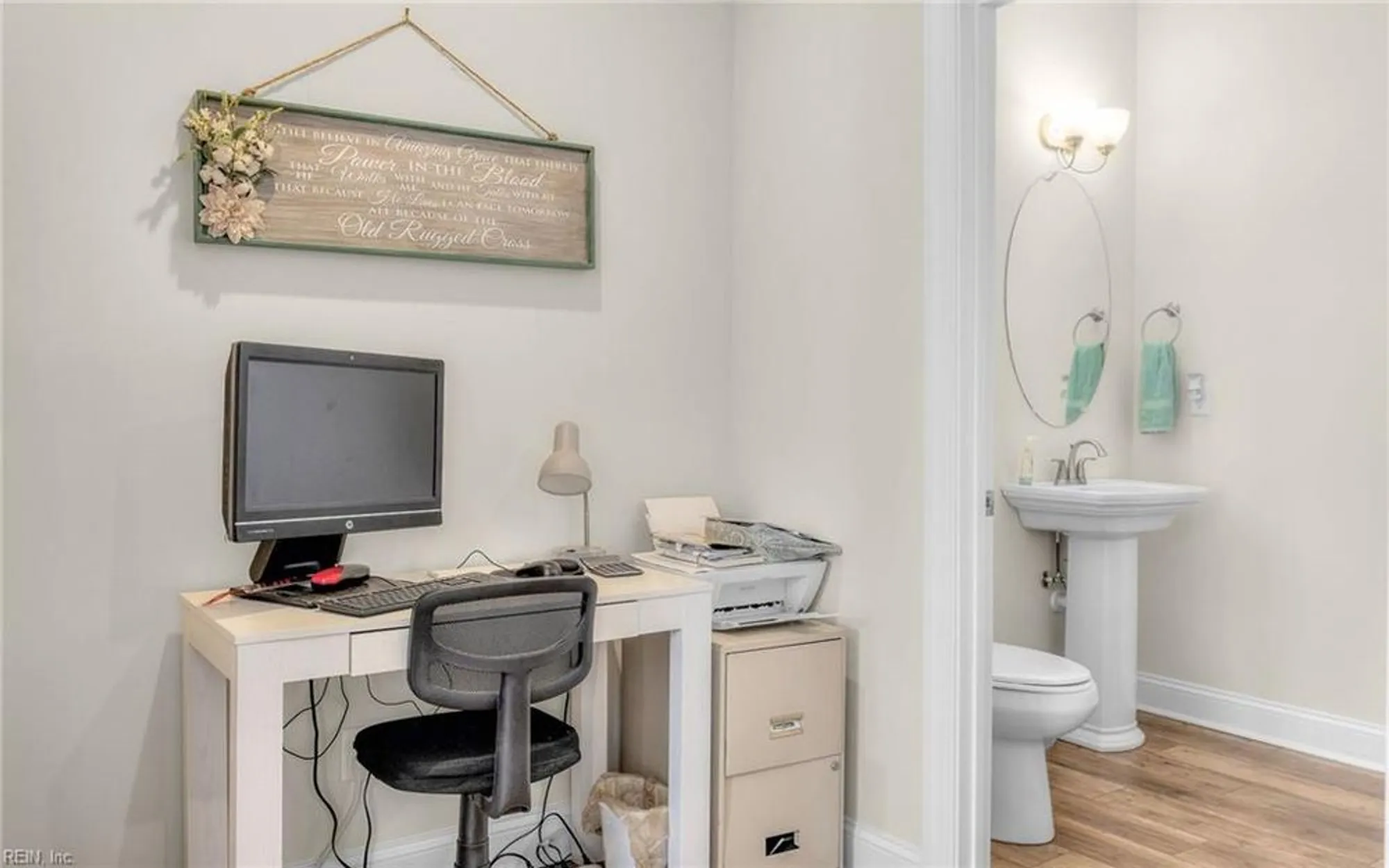 Property Slideshow image 21 of 50 | 4639 longleaf pl, Chesapeake, VA, 23321