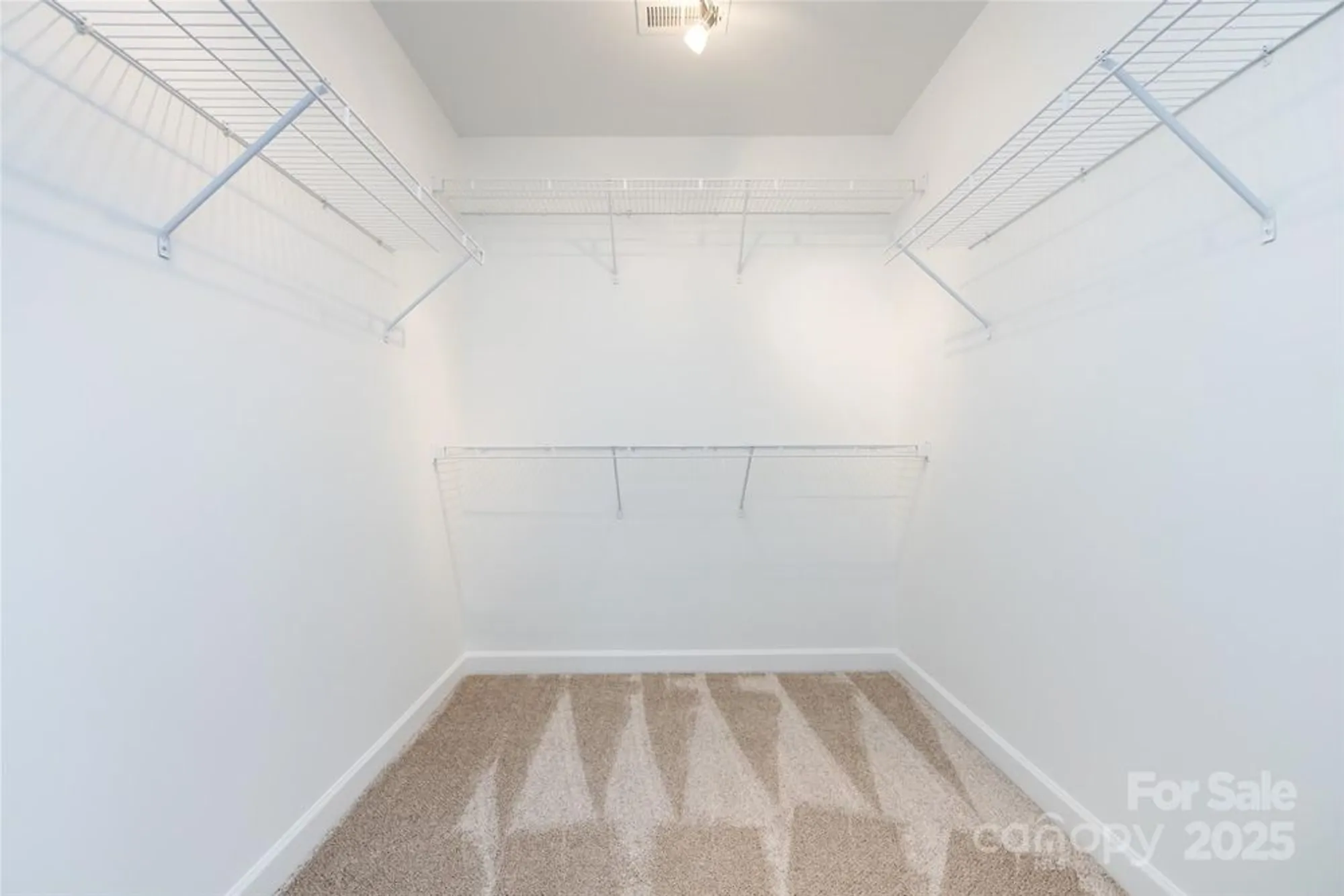 Property Slideshow image 20 of 32 | 4723 polo gate blvd, Charlotte, NC, 28216