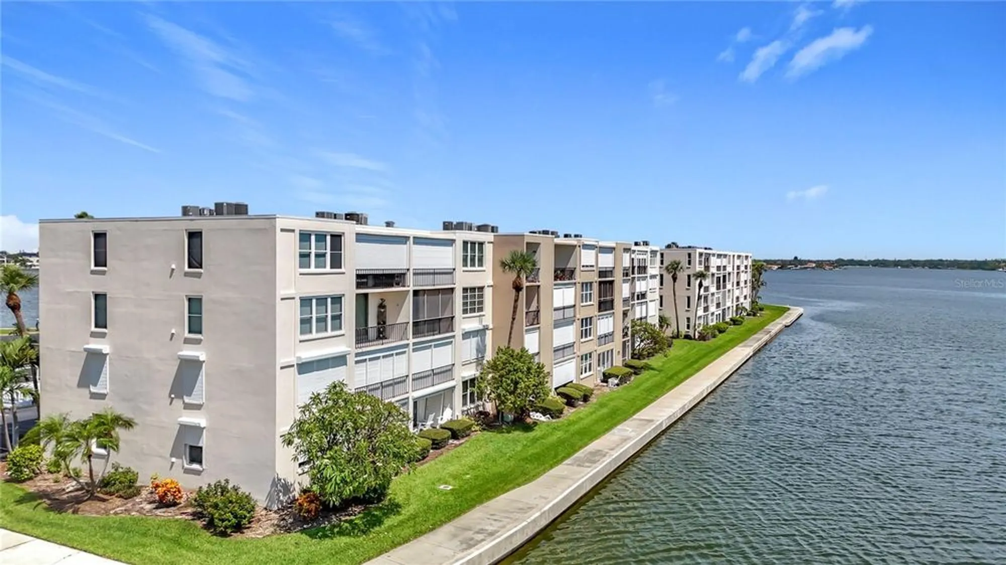 Property Slideshow image 54 of 62 | 7625 sun island dr 307, South Pasadena, FL, 33707