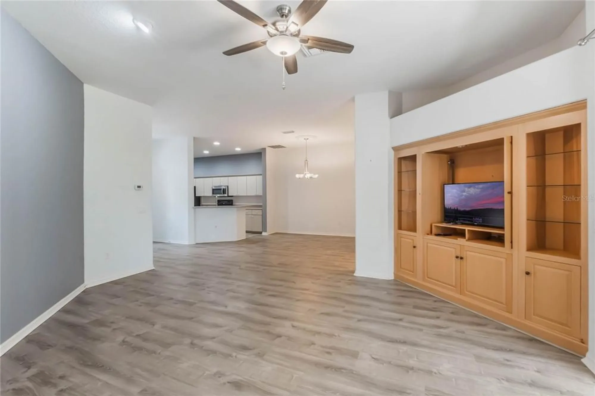 Property Slideshow image 3 of 21 | 6200 topsail rd, Lady Lake, FL, 32159