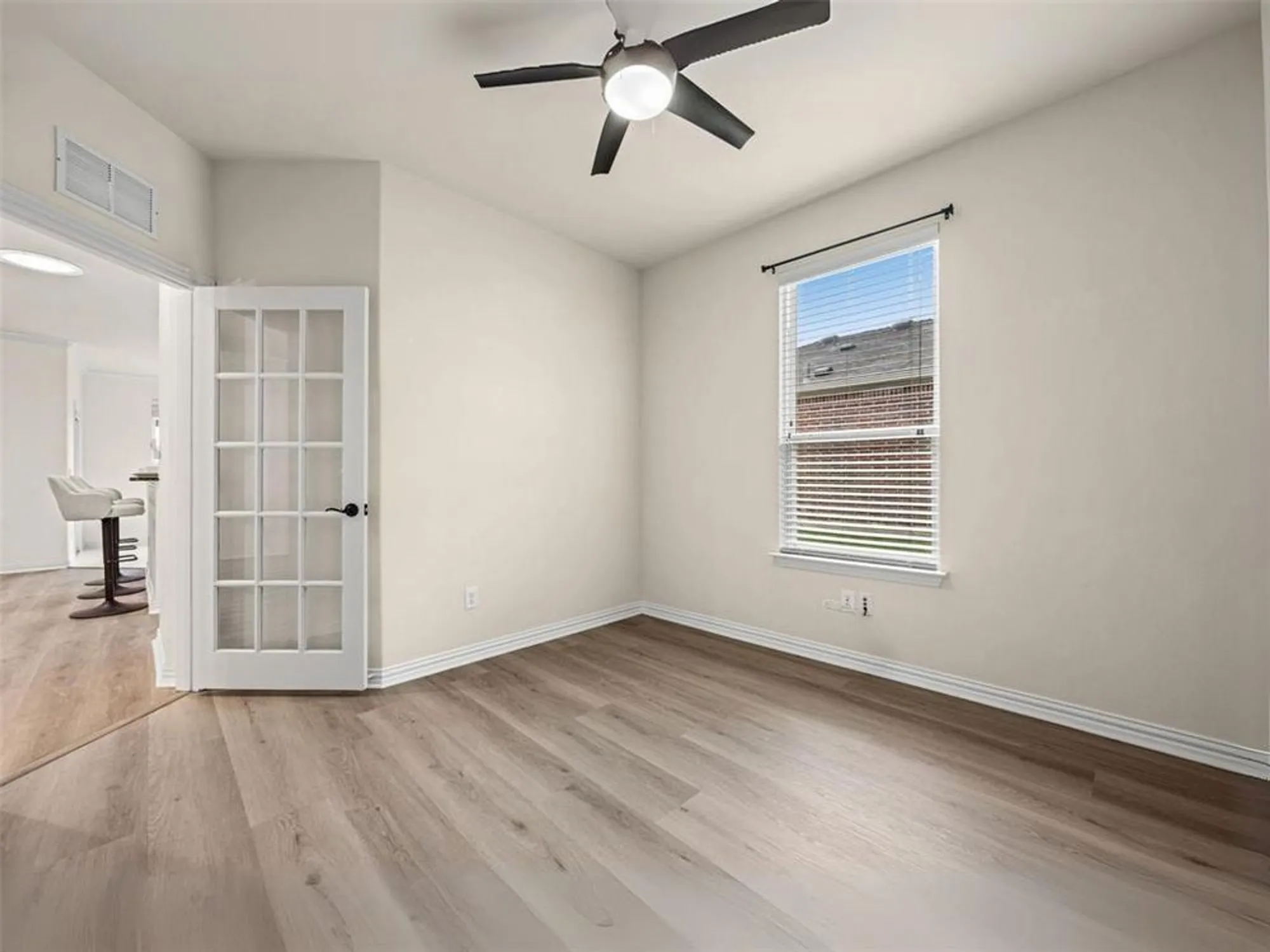 Property Slideshow image 9 of 40 | 7315 trull brook ln, Frisco, TX, 75036