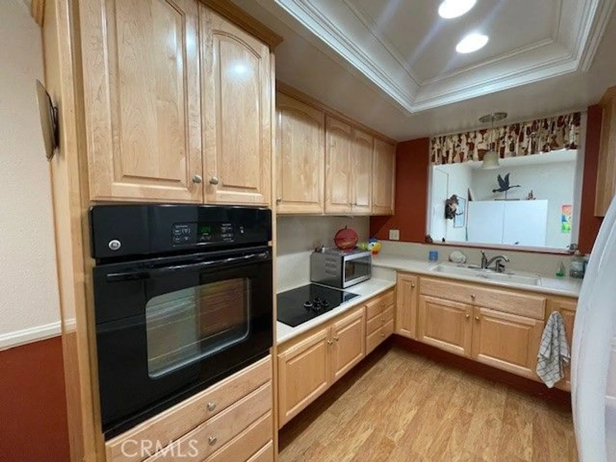 Property Slideshow image 7 of 19 | 13360 del monte dr apt 2b, Seal Beach, CA, 90740