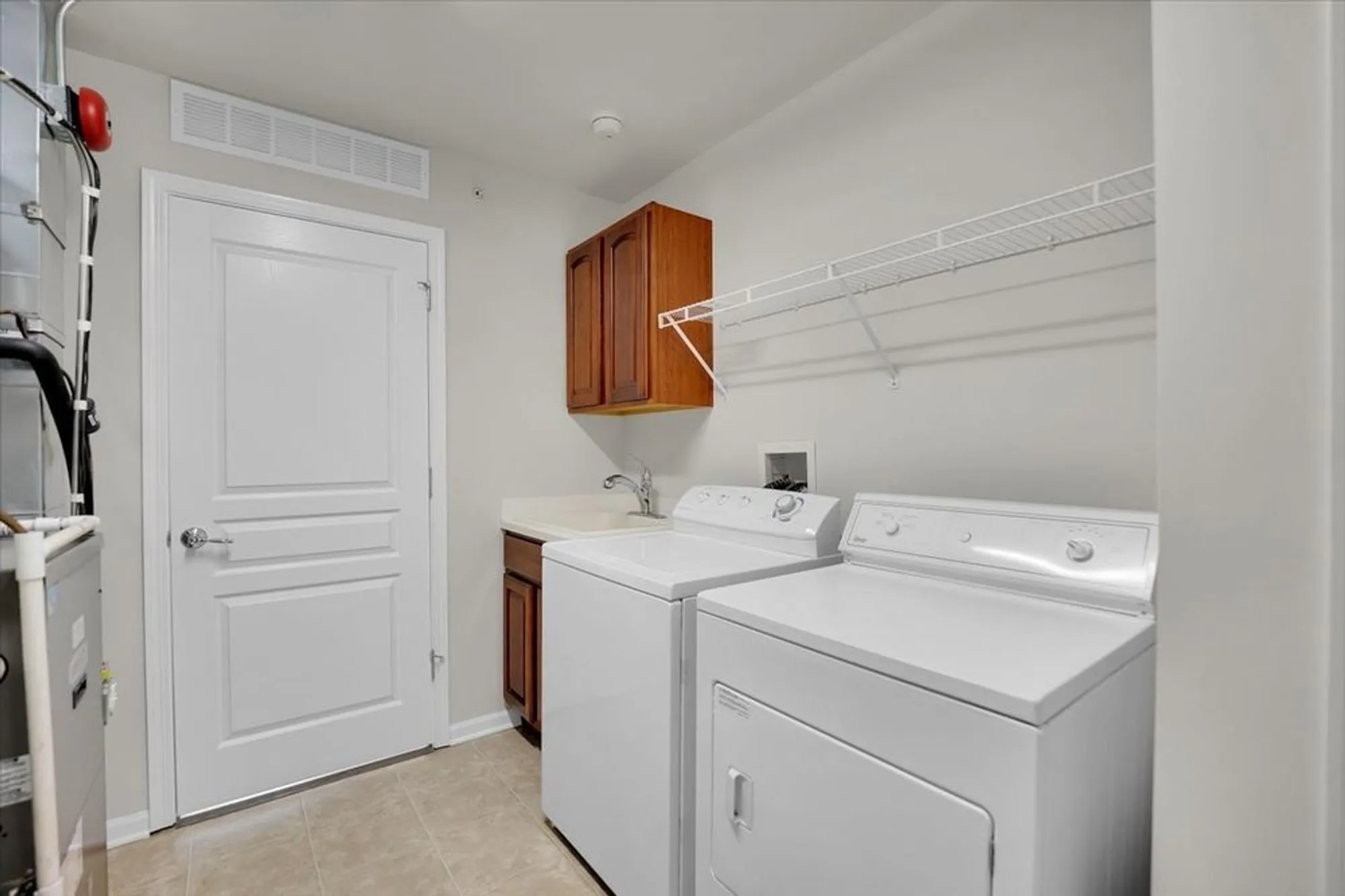 Property Slideshow image 23 of 32 | 14525 tawny ln, Huntley, IL, 60142