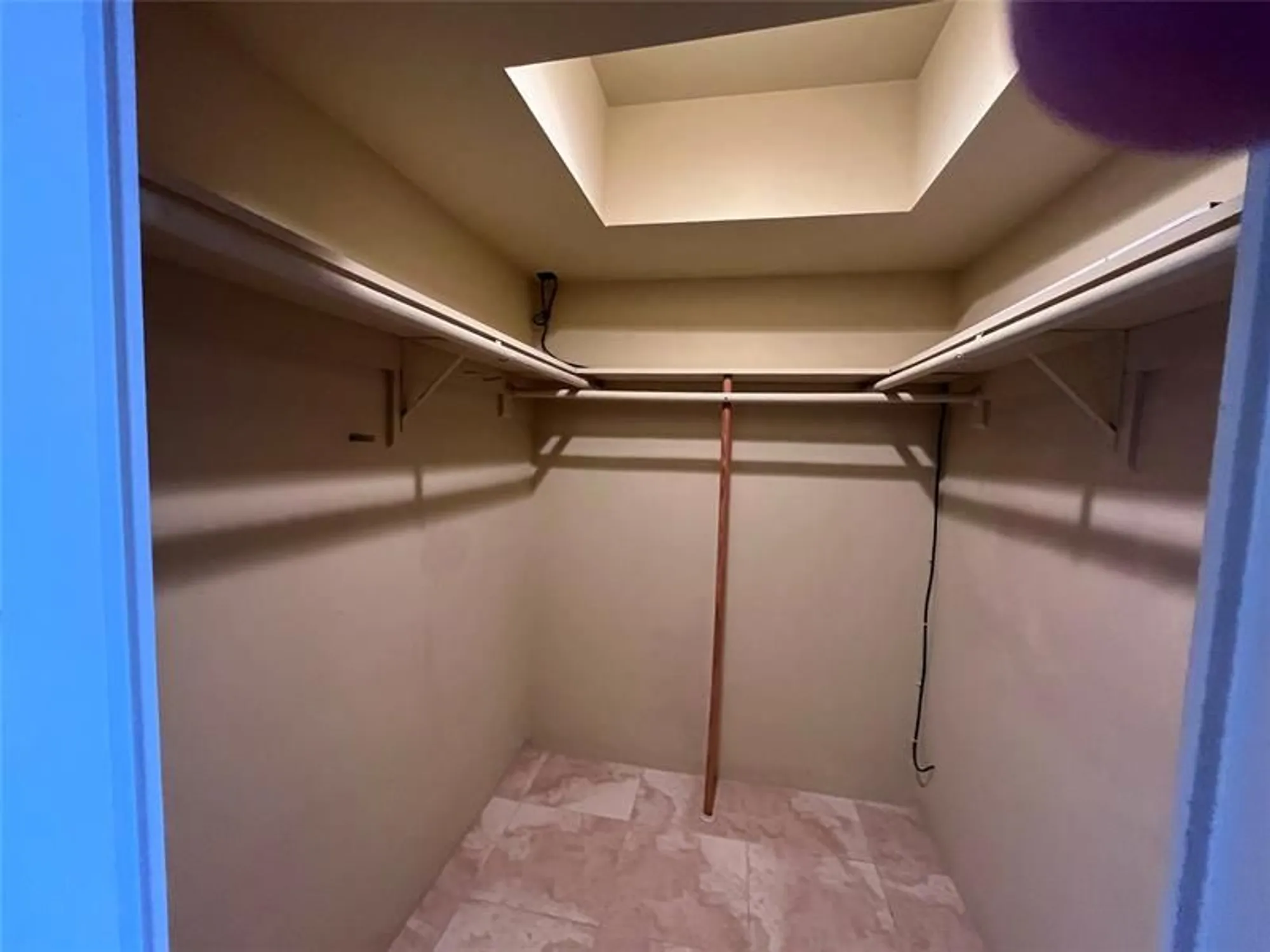 Property Slideshow image 24 of 38 | 3200 ne 36th st 1012, Fort Lauderdale, FL, 33308