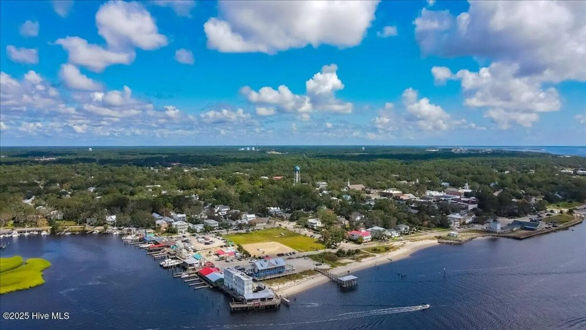 Property Slideshow image 90 of 97 | 2744 cedar crest dr, Southport, NC, 28461