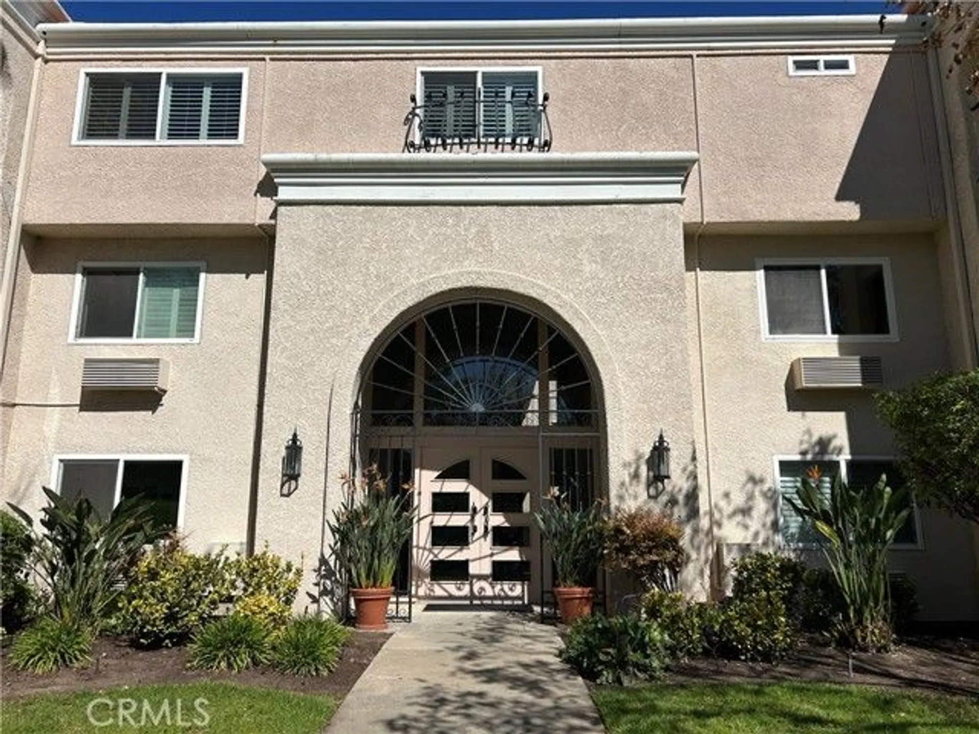 Property Slideshow image 2 of 36 | 5500 paseo del lago 3d, Laguna Woods, CA, 92637