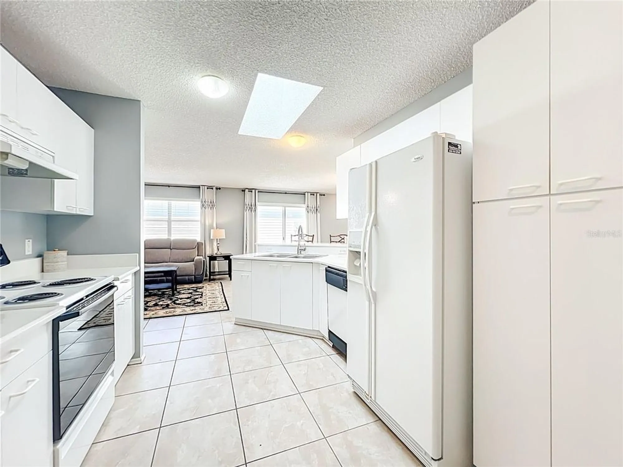 Property Slideshow image 22 of 42 | 2140 estevez dr, The Villages, FL, 32159