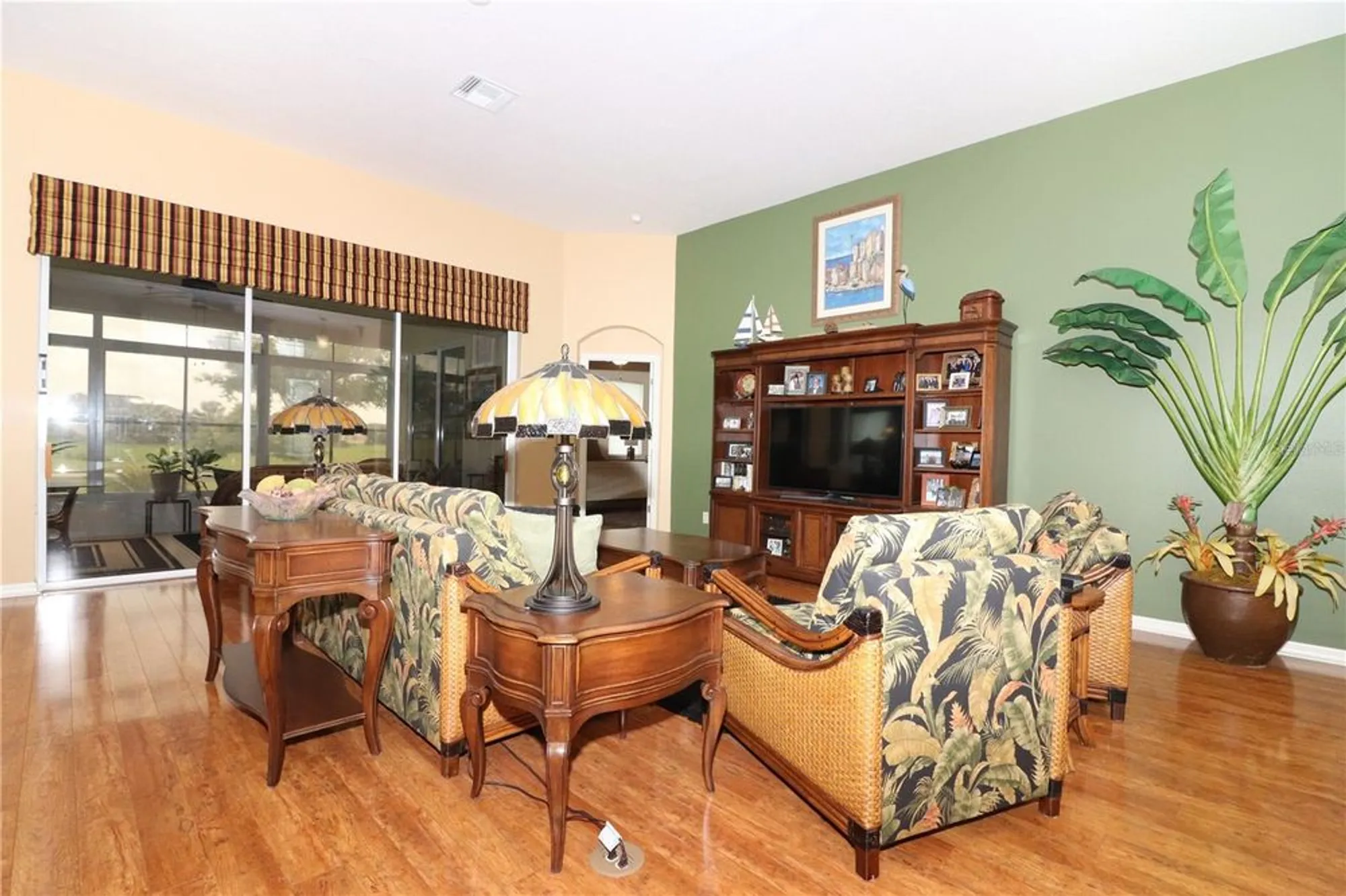 Property Slideshow image 5 of 32 | 27328 pine straw rd, Leesburg, FL, 34748