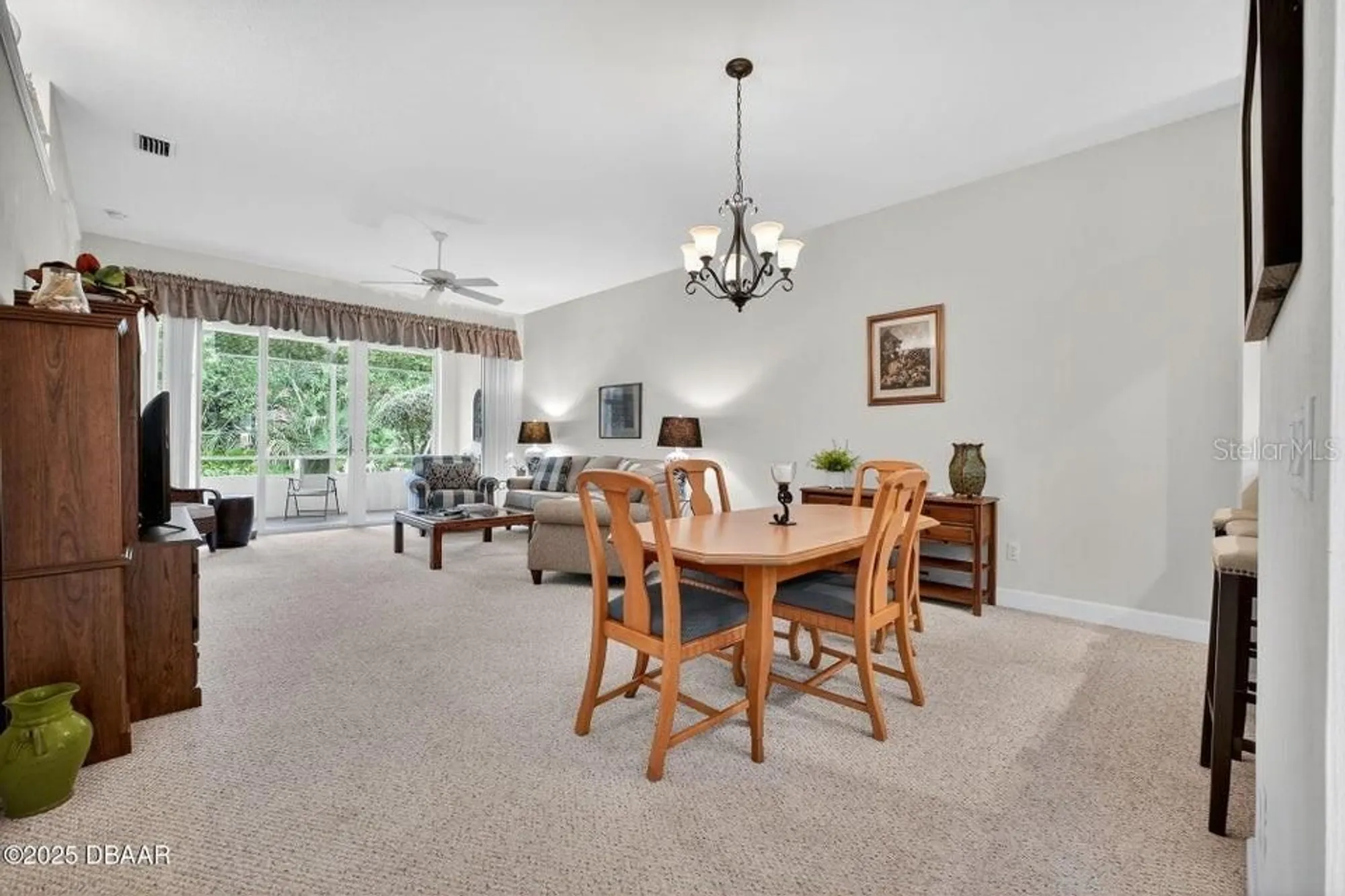 Property Slideshow image 13 of 37 | 3162 kailani ct, Ormond Beach, FL, 32174