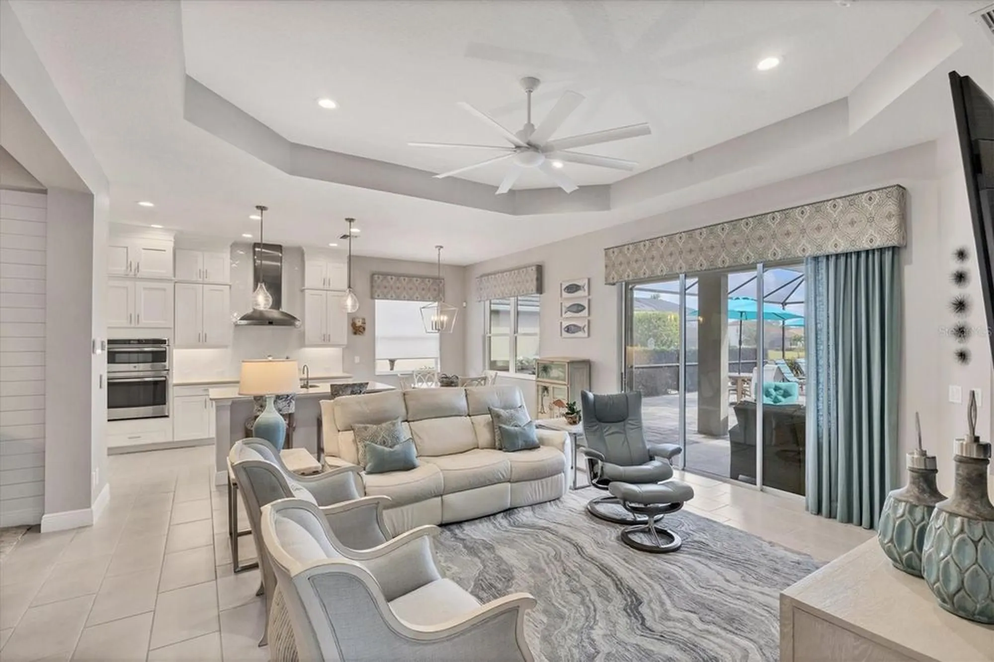 Property Slideshow image 16 of 81 | 4123 midnight blue run, Bradenton, FL, 34211