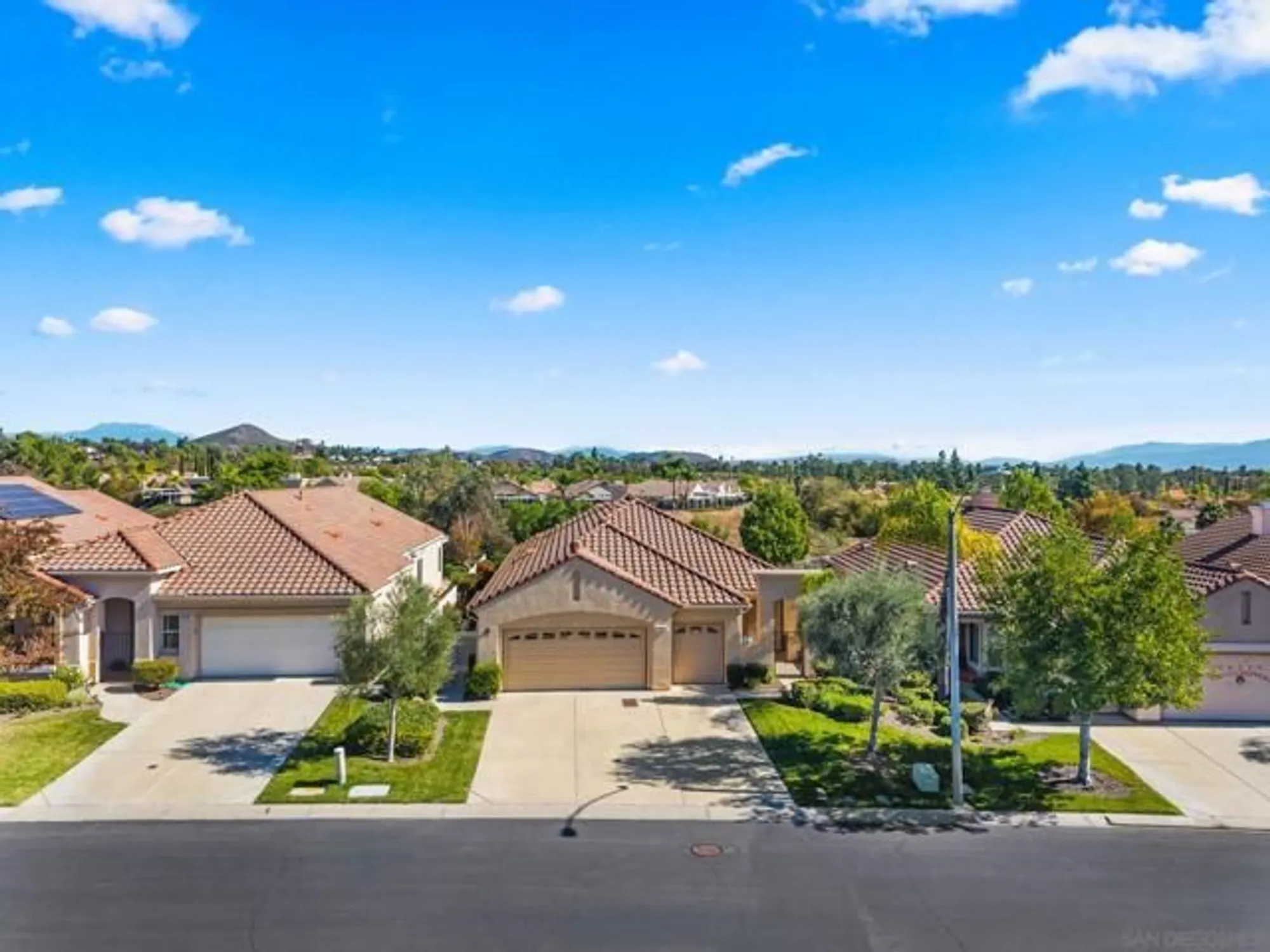 Property Slideshow image 48 of 49 | 40222 colony dr, Murrieta, CA, 92562