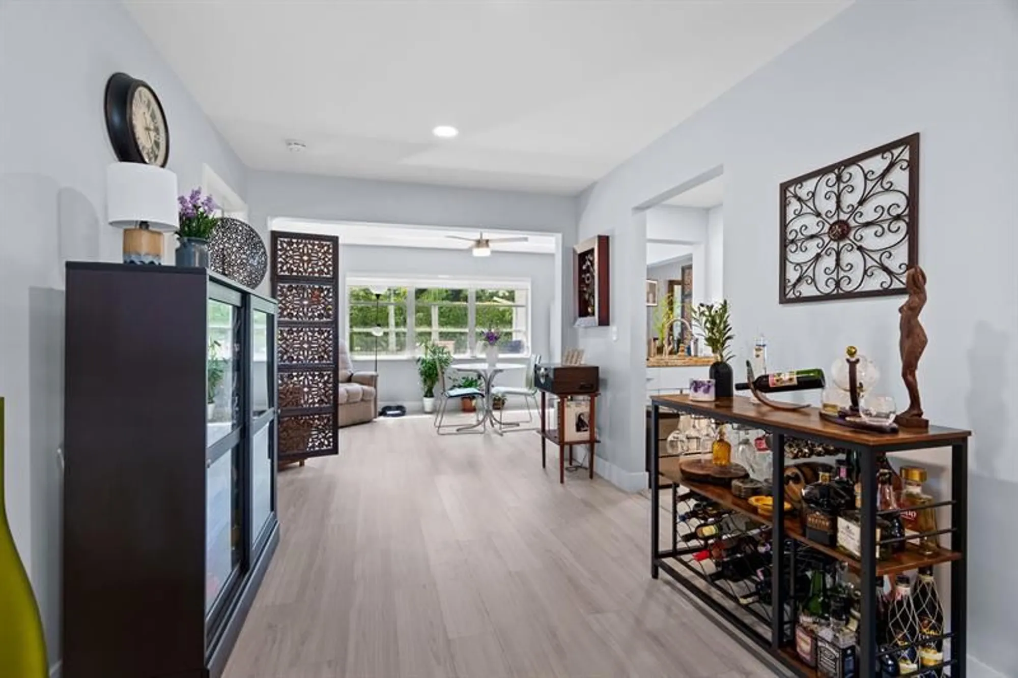 Property Slideshow image 9 of 63 | 1025 nw 90th way, Plantation, FL, 33322