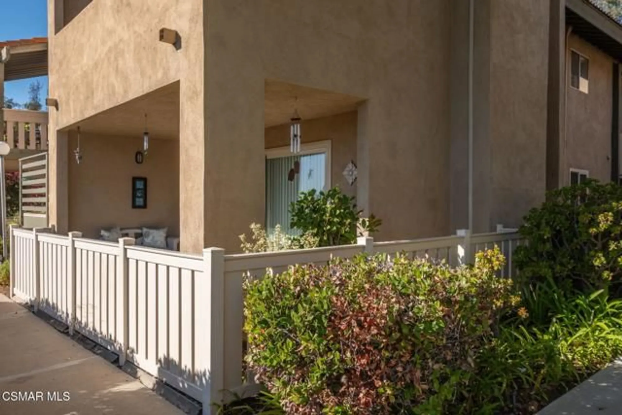 Property Slideshow image 12 of 19 | 248 oakleaf dr 107, Thousand Oaks, CA, 91360