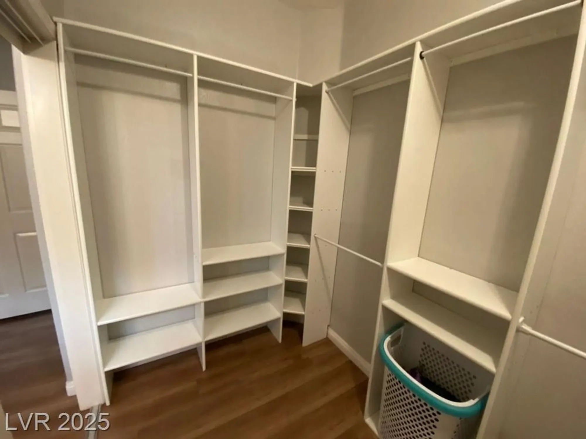 Property Slideshow image 28 of 47 | 1628 rockcrest hills ave, Henderson, NV, 89052