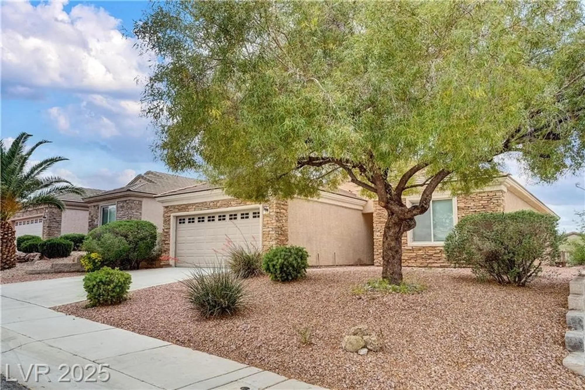 Property Slideshow image 2 of 45 | 2343 galilean moon st, Henderson, NV, 89044