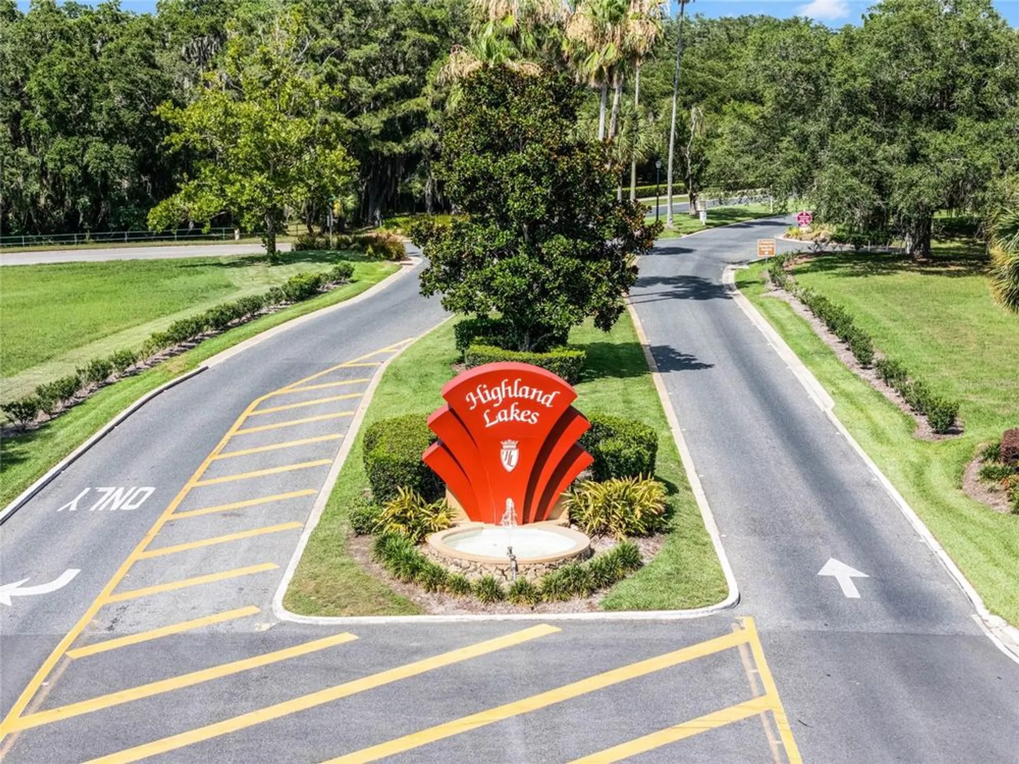 Property Slideshow image 37 of 81 | 26104 newcombe cir, Leesburg, FL, 34748