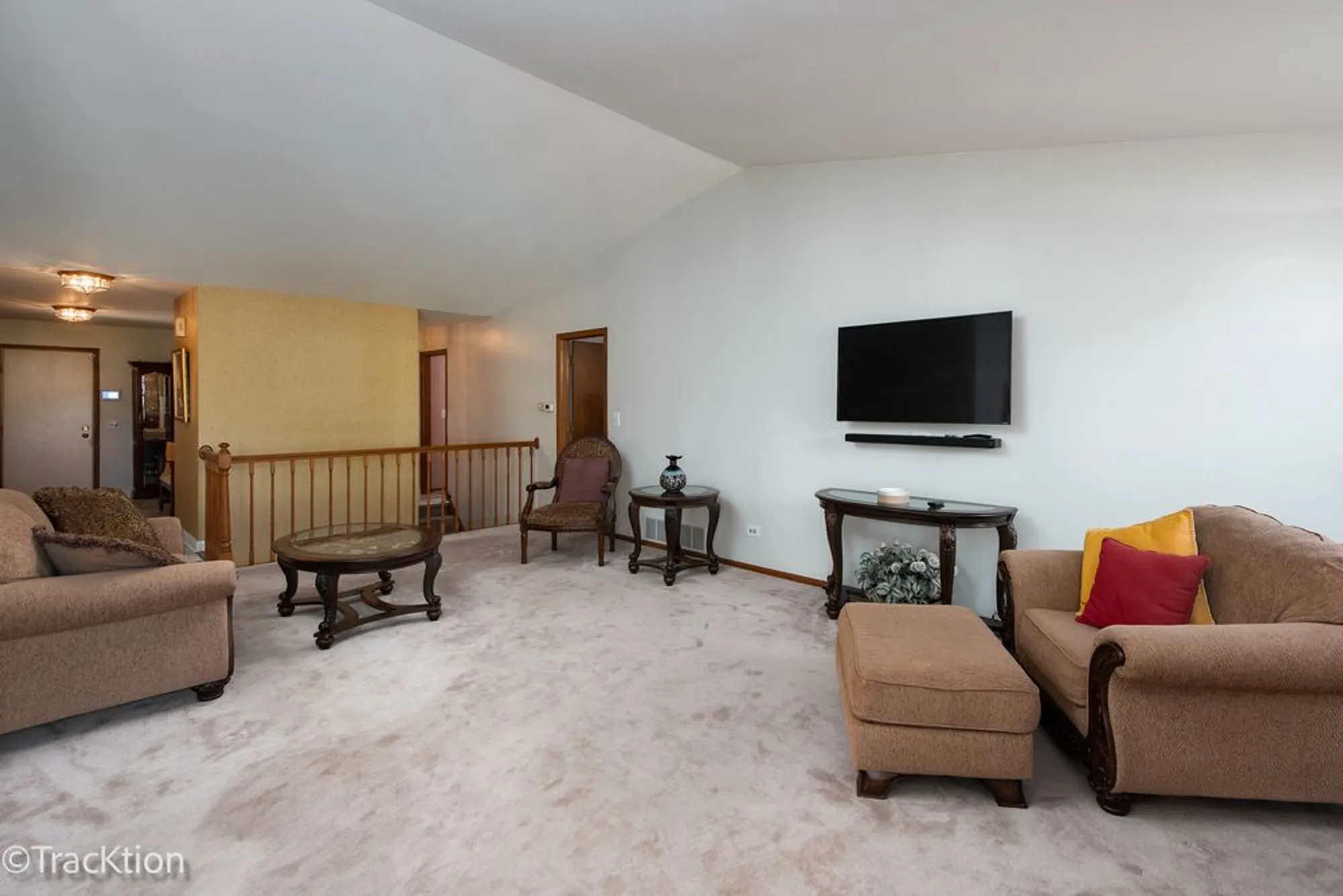 Property Slideshow image 7 of 30 | 13810 s magnolia dr, Plainfield, IL, 60544