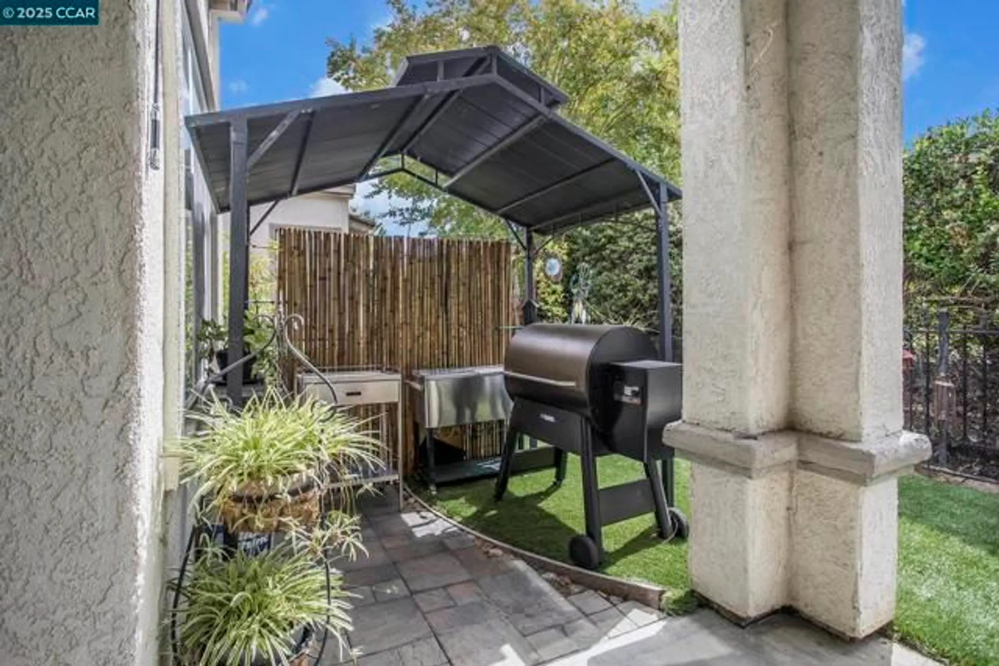 Property Slideshow image 25 of 32 | 451 tayberry ln, Brentwood, CA, 94513