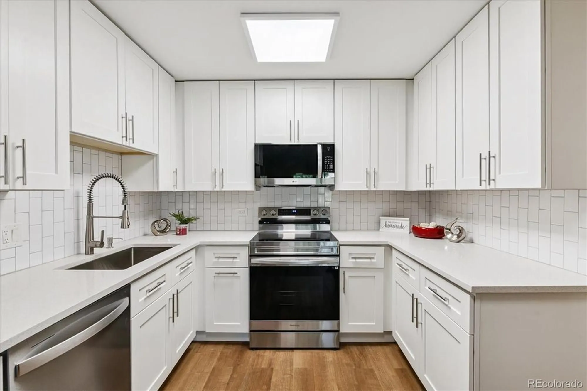 Property Slideshow image 4 of 49 | 580 s clinton st 10d, Denver, CO, 80247