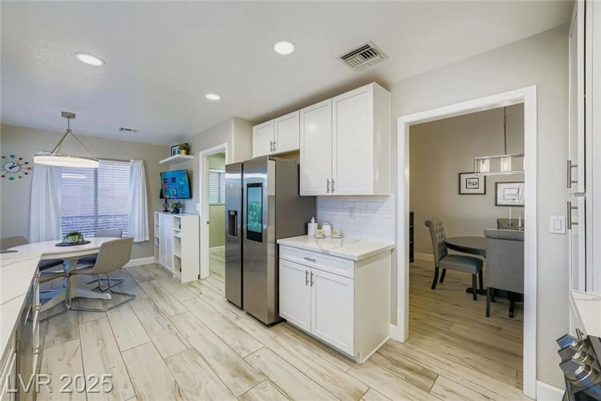 Property Slideshow image 10 of 22 | 2812 lotus hill dr, Las Vegas, NV, 89134