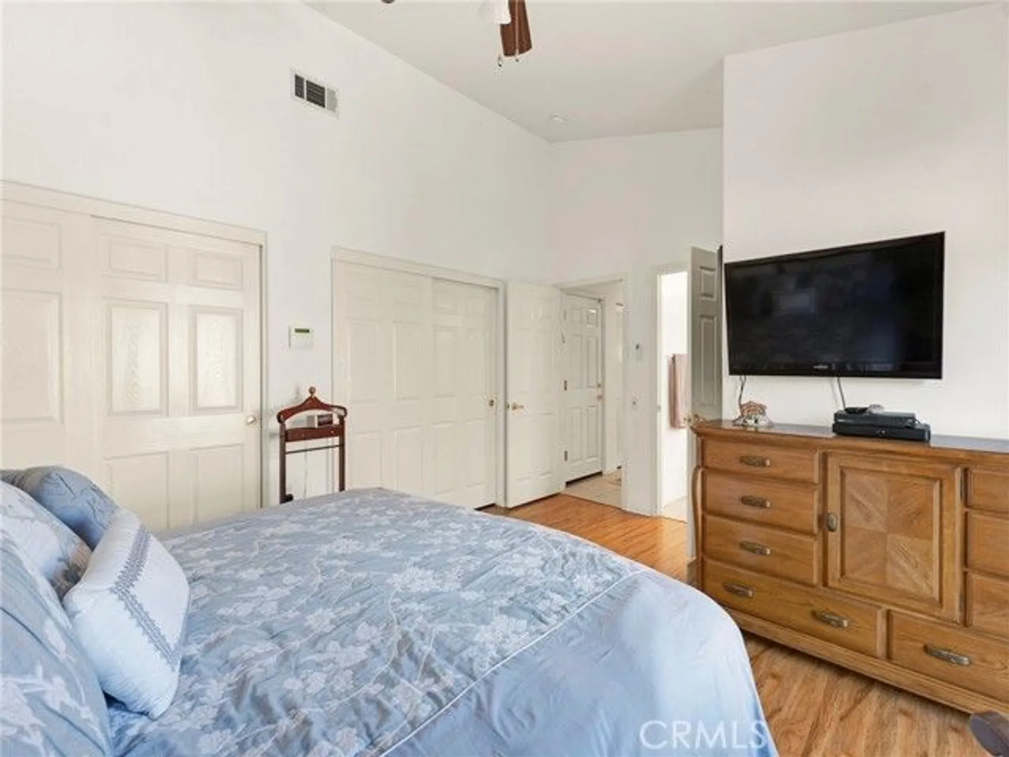 Property Slideshow image 19 of 31 | 5621 daisy st, Simi Valley, CA, 93063